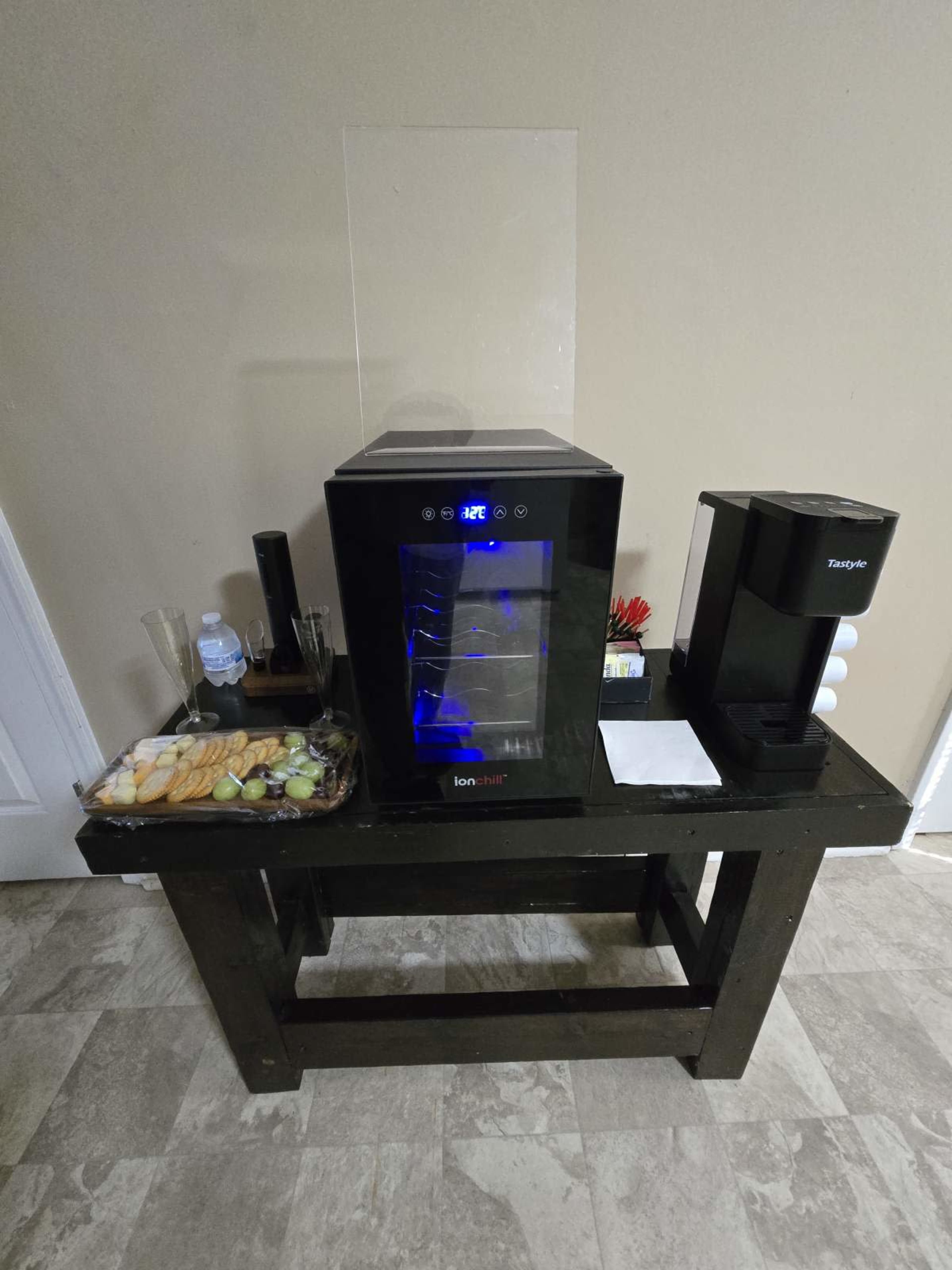 The Dapper Den – Modern Residential Lounge & Creative Studio Image in McDonough, McDonough, GA