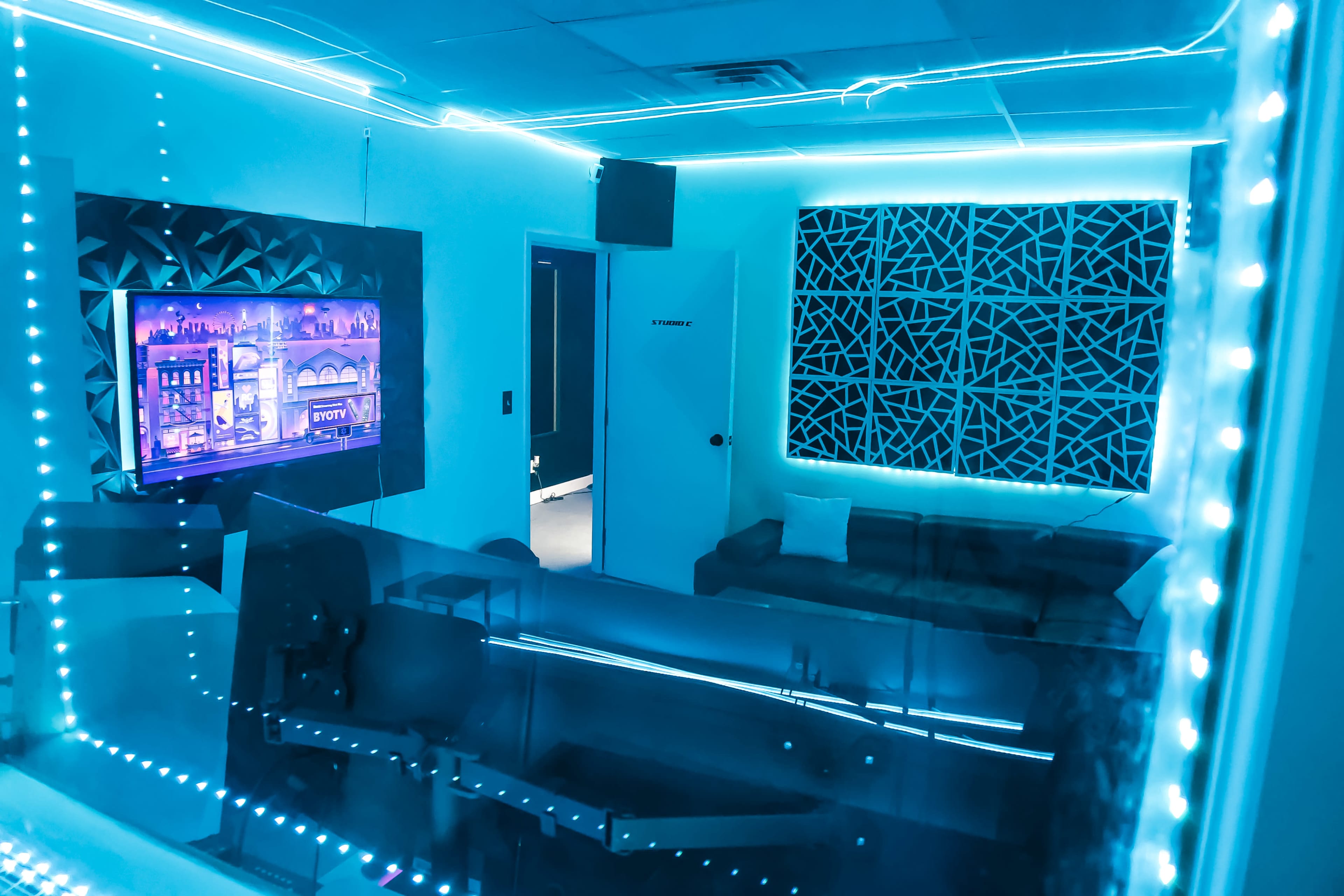 Urban Recording Studio Image in South Nashville, Nashville, TN