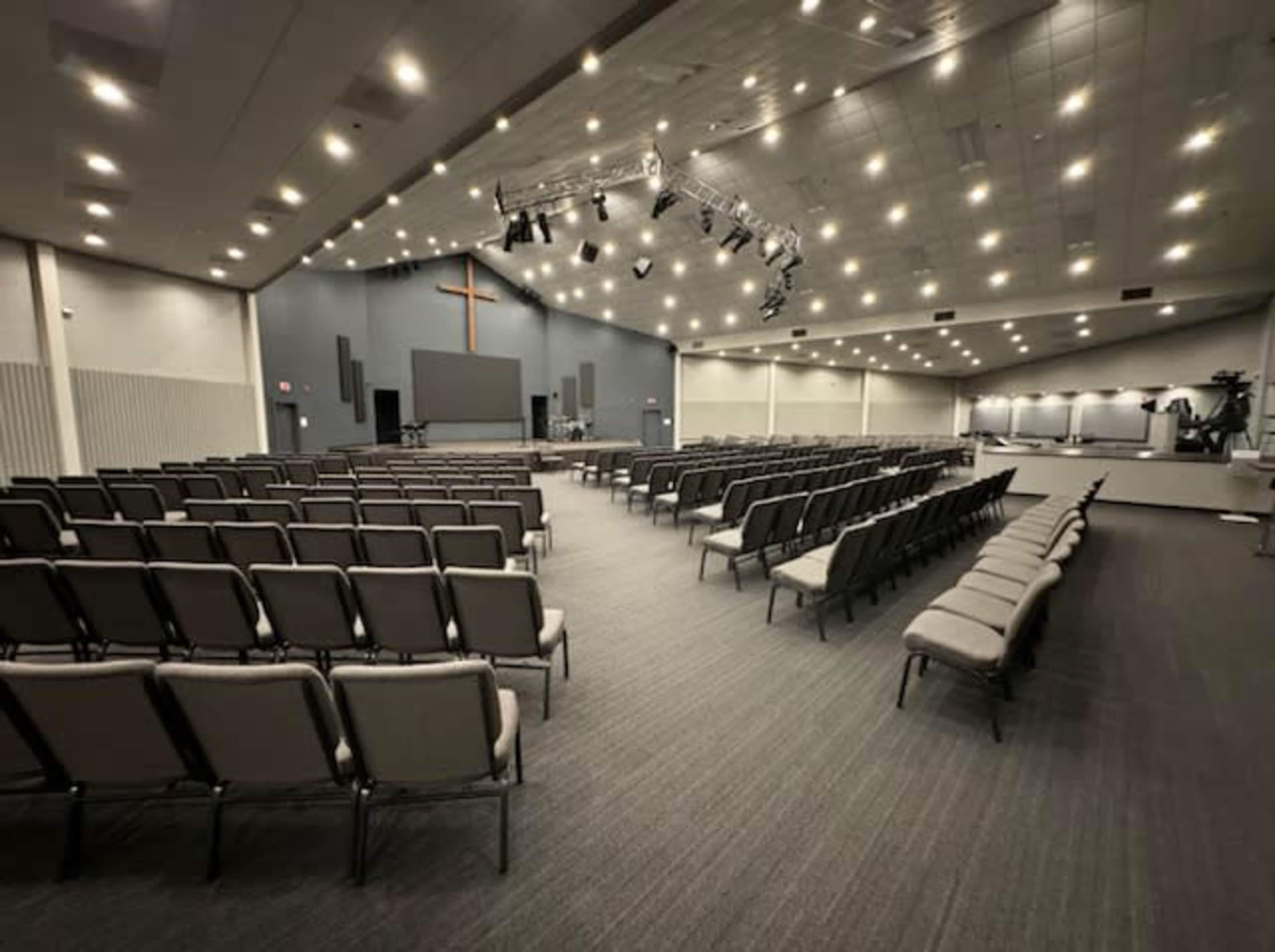 Large  Well-appointed Auditorium Image in Hopkinton, Hopkinton, MA