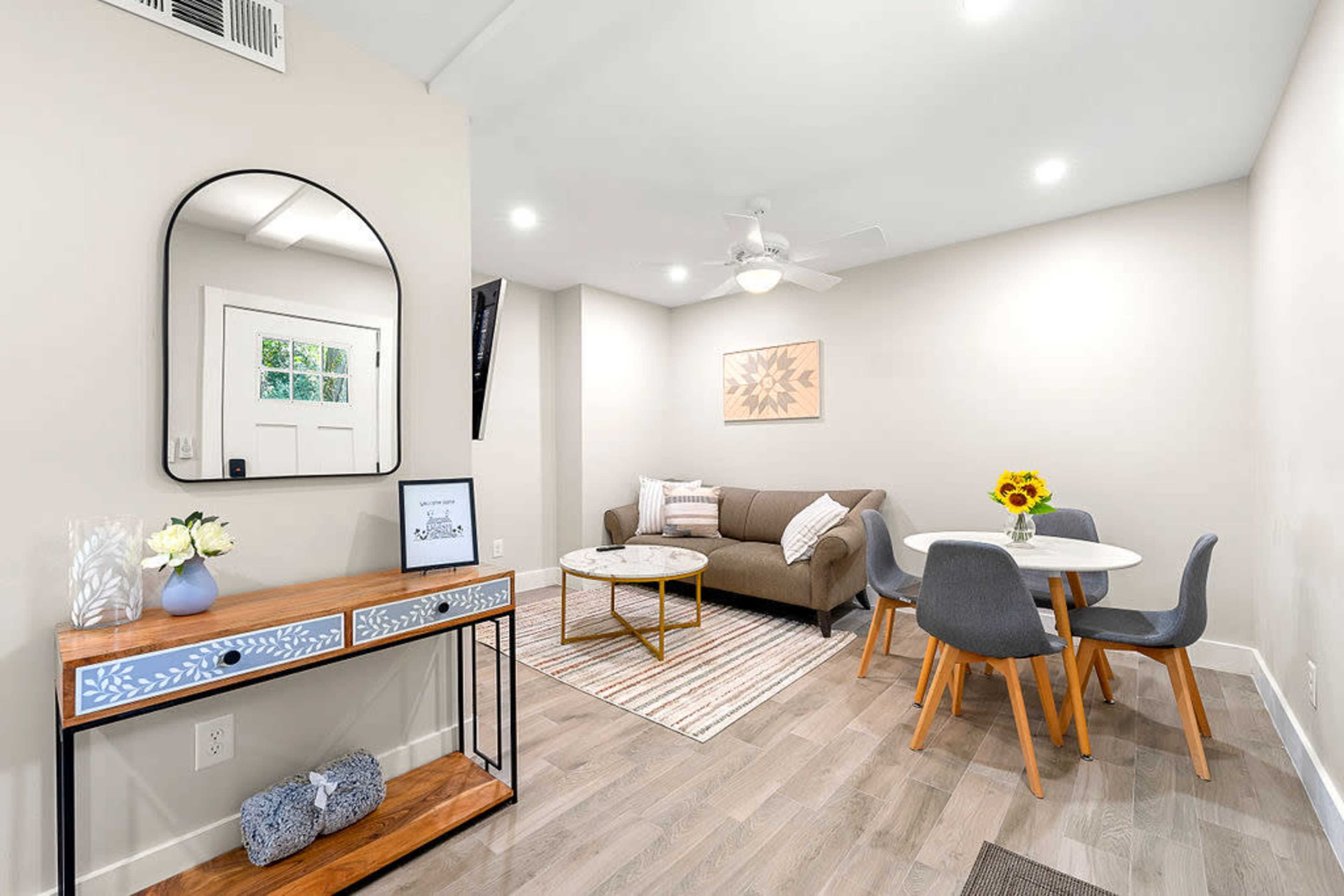 Chic and Cozy Hideway Image in Hunter Hills, Atlanta, GA
