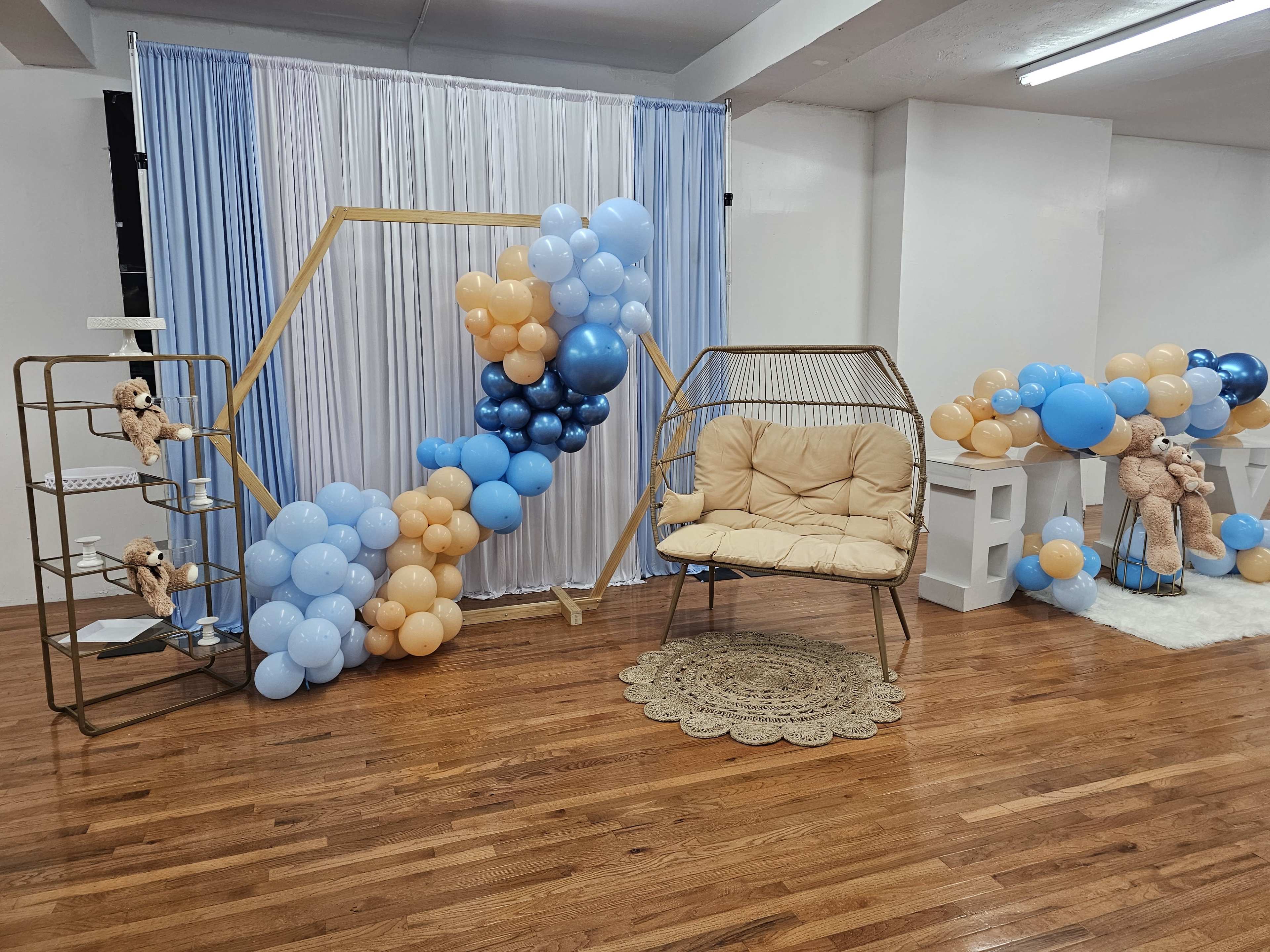 2nd floor walk up. Beautiful large space easily holds over 100 guest. Located in the South Bronx just 5 minutes from Manhattan Image in Mott Haven, Bronx, NY