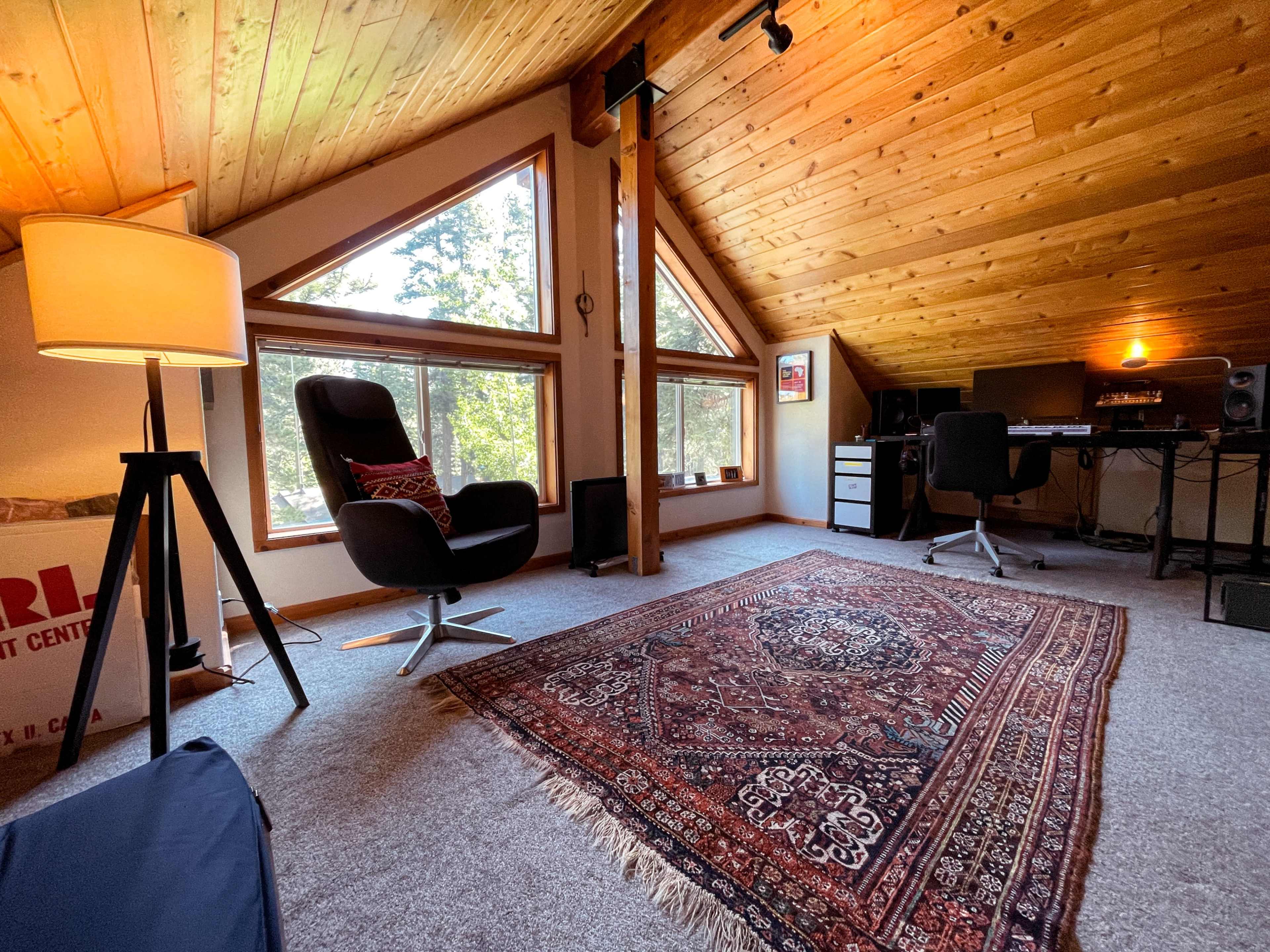 Luxury Tahoe Chalet w/ Hot Tub, Forest Deck, & Music Studio Den Image in Truckee, Truckee, CA