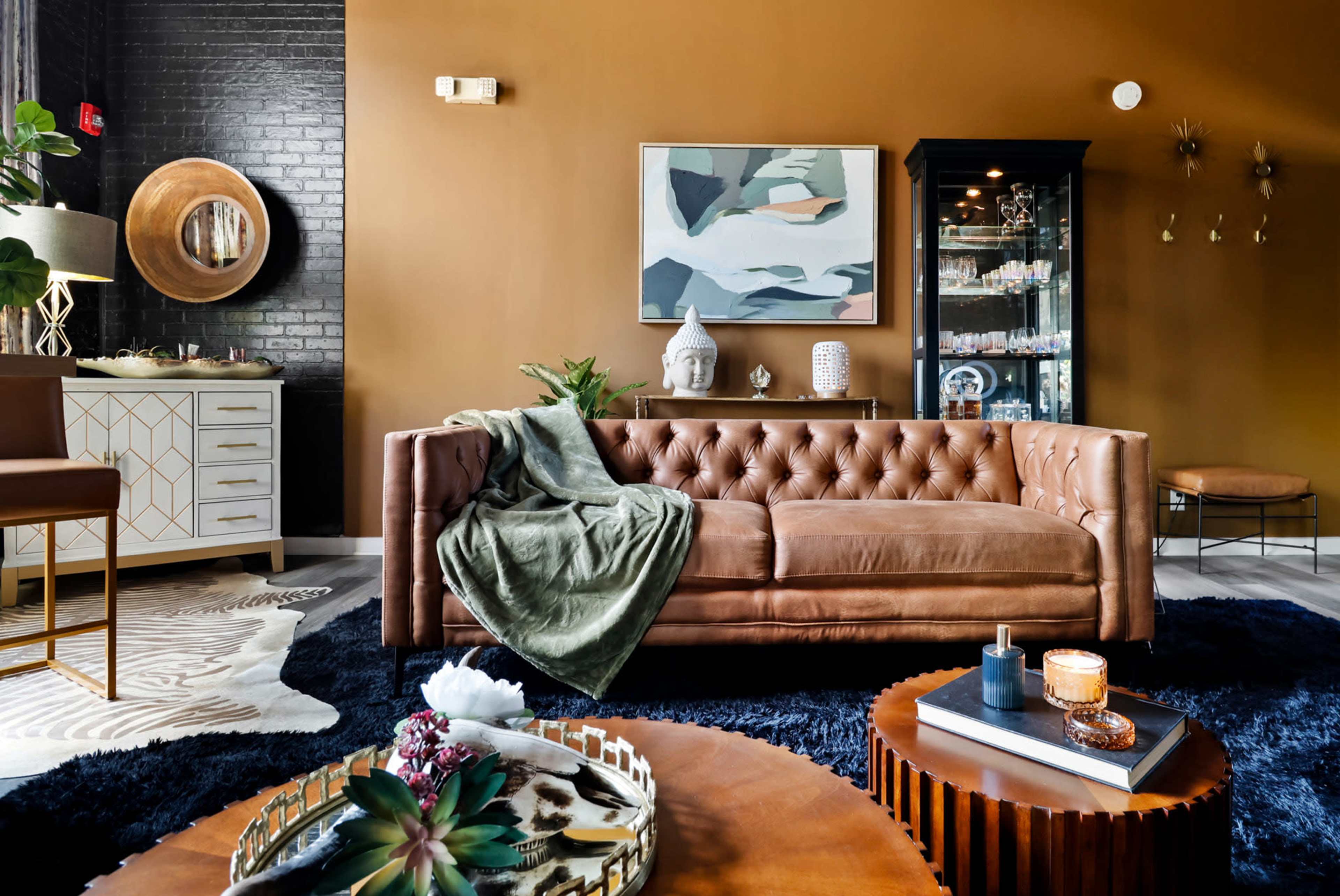 Unique, Creative, Stylish Suite with Incredible Ambiance Image in Center Township, Valparaiso, IN
