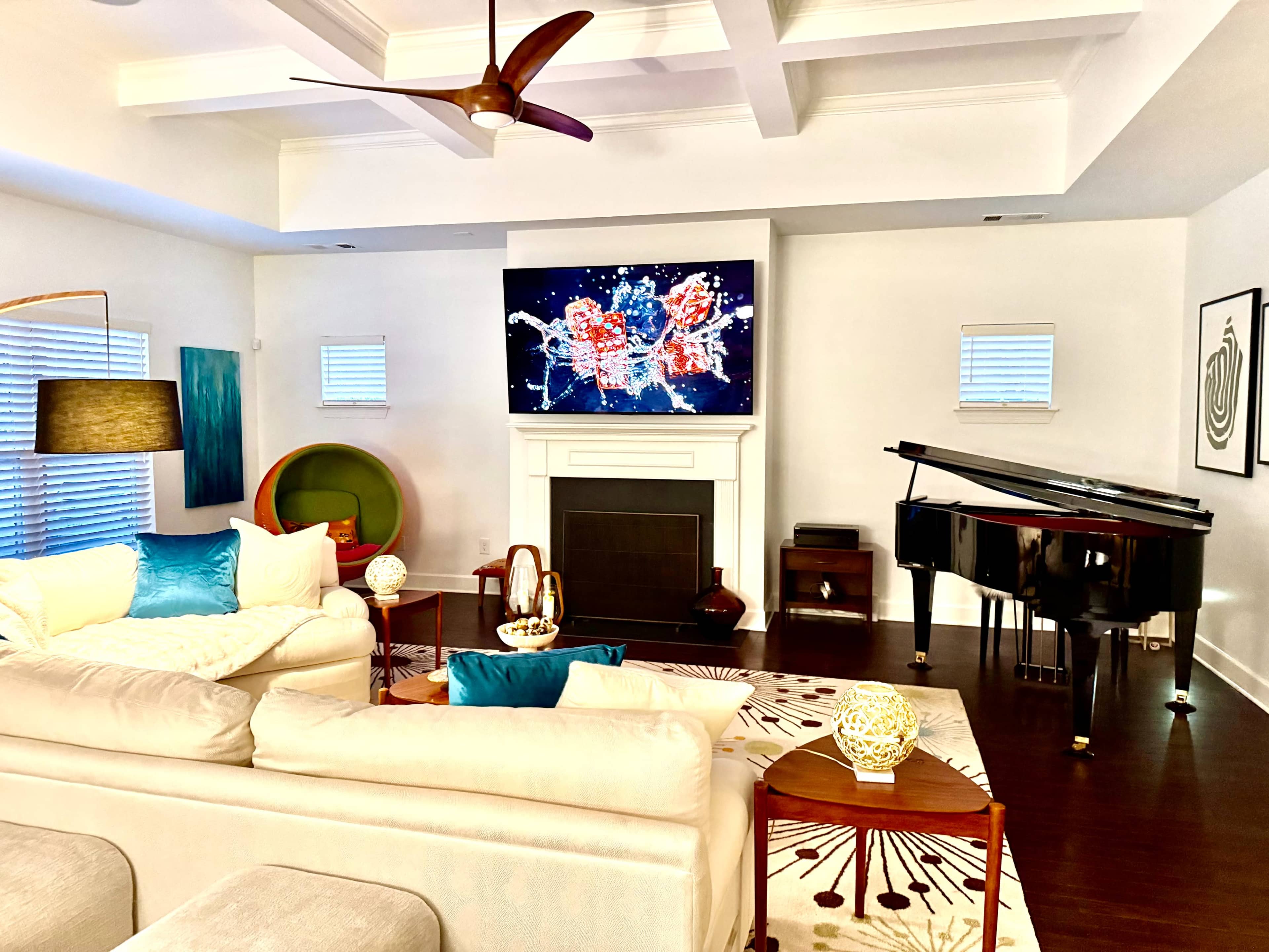 MCM Vibe. Cool Pad. Nippers Corner. Image in Nashville, Nashville, TN