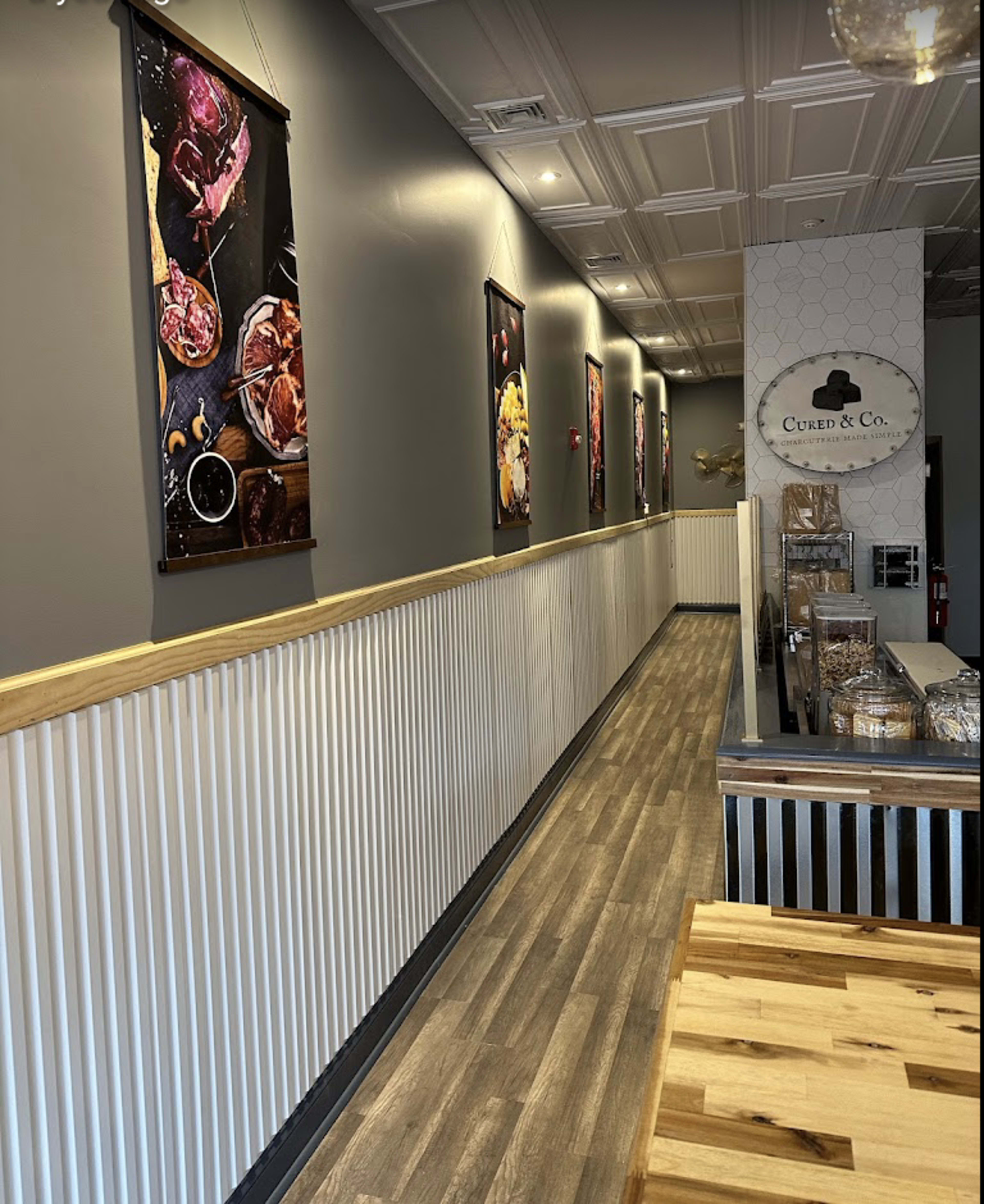 Downtown Store Front Deli Style Location Image in Ridgewood, Ridgewood, NJ