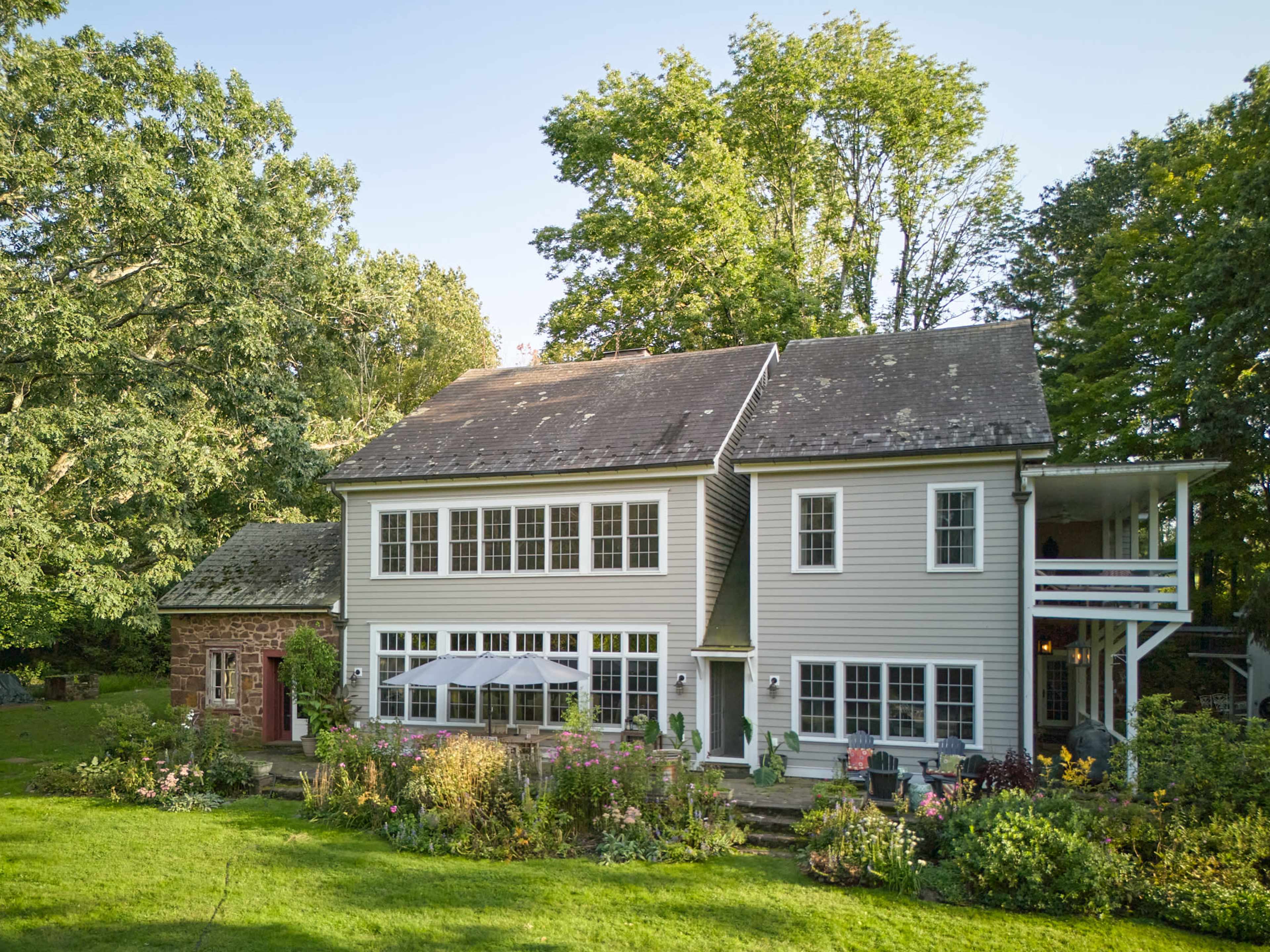 Bucolic Estate with multiple venues on 7 landscaped acres Image in Kingwood, Frenchtown, NJ