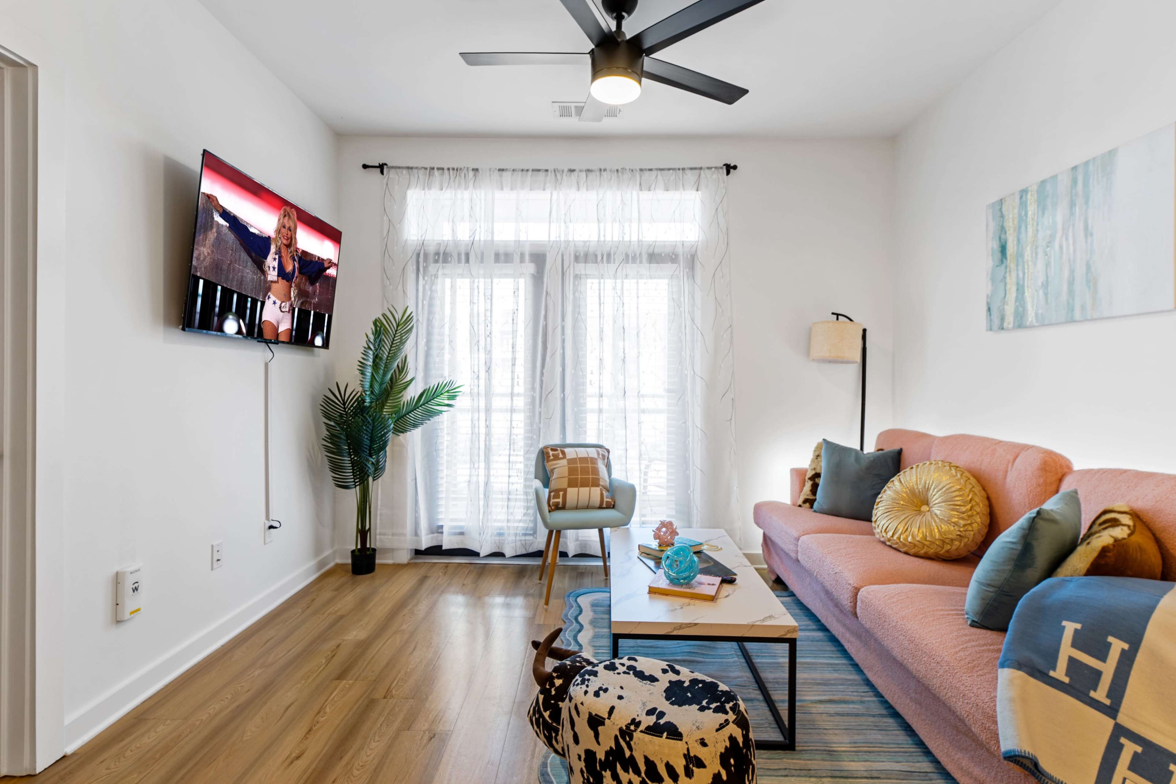 Plush Elegance Suite Image in Bellevue, Nashville, TN