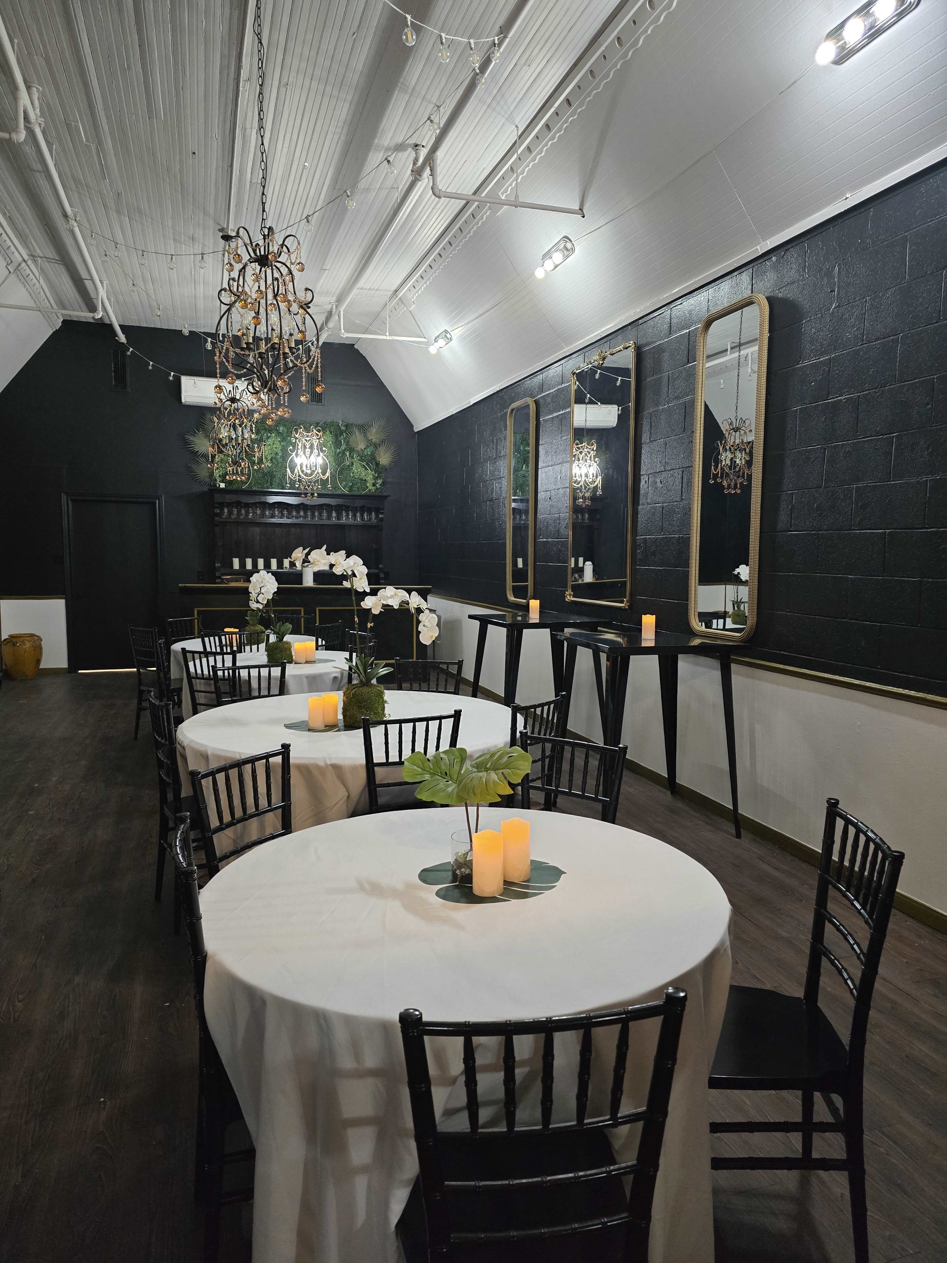 Classy event space in popular downtown Grapevine, Texas Image in Grapevine, Grapevine, TX