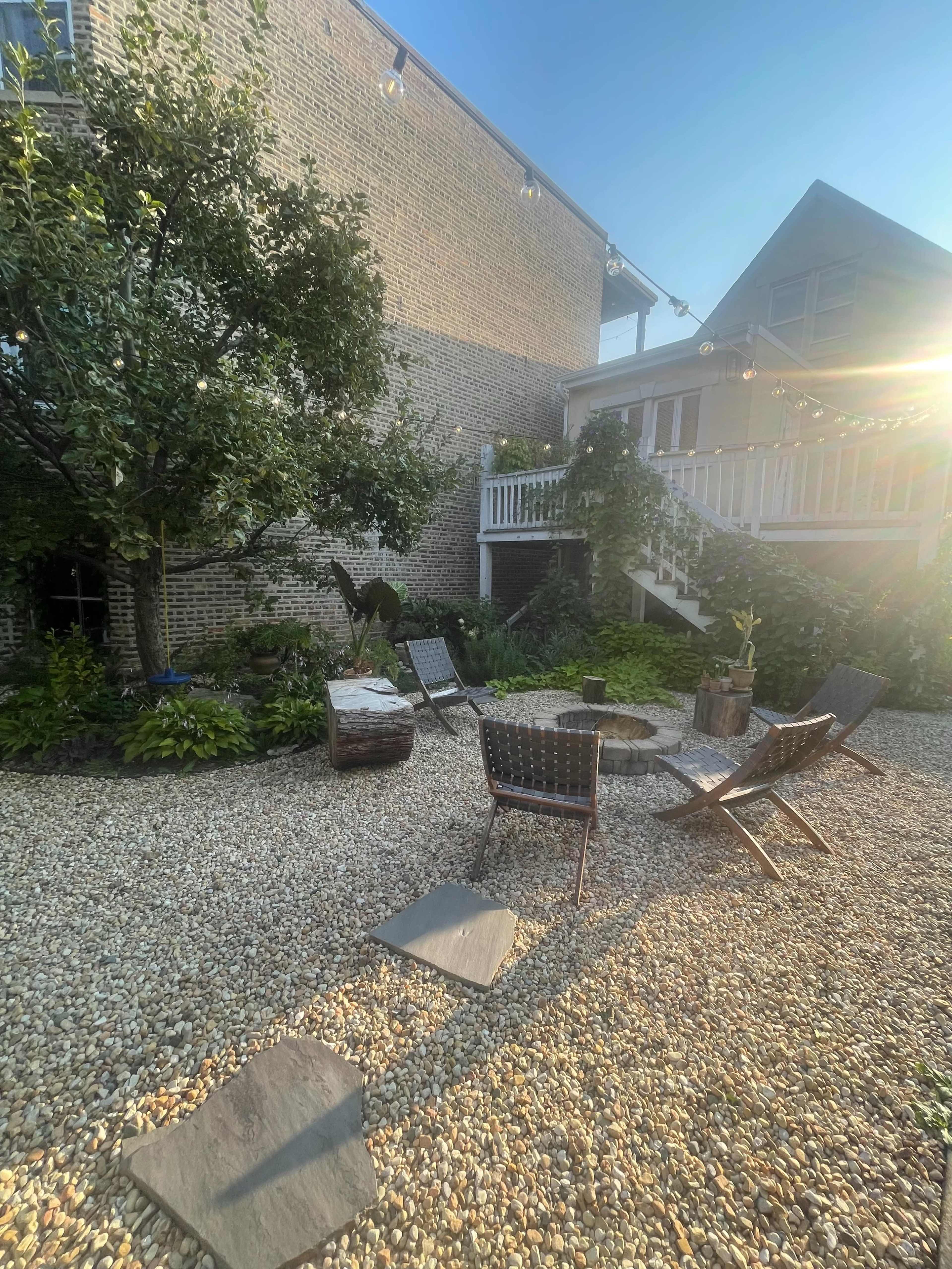 Logan Square Coach House with a Beautiful Garden Image in Avondale, Chicago, IL