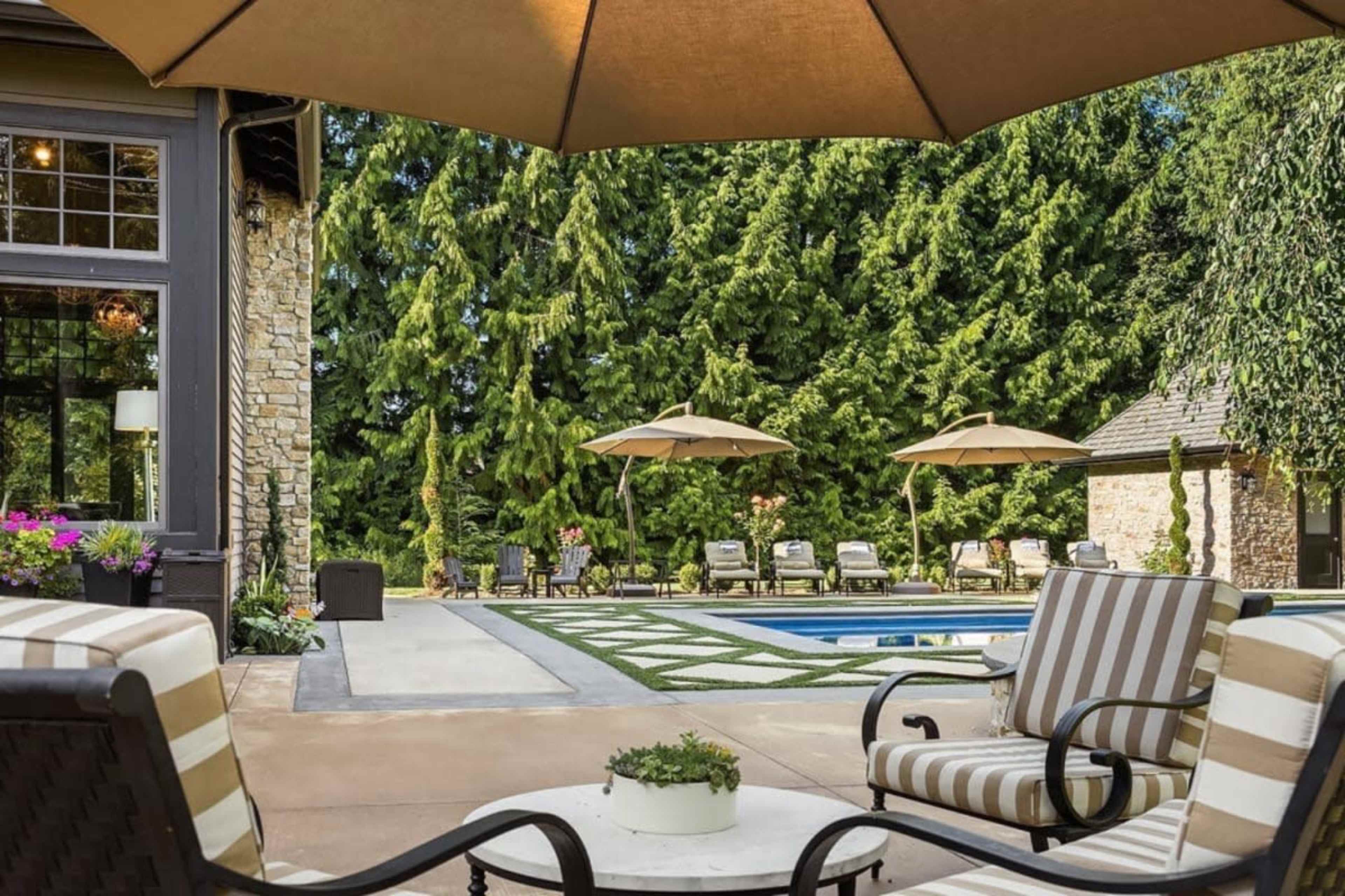 Private Gated Woodinville Estate on 3+ Acres for Offsites & Events Image in Cottage Lake, Woodinville, WA