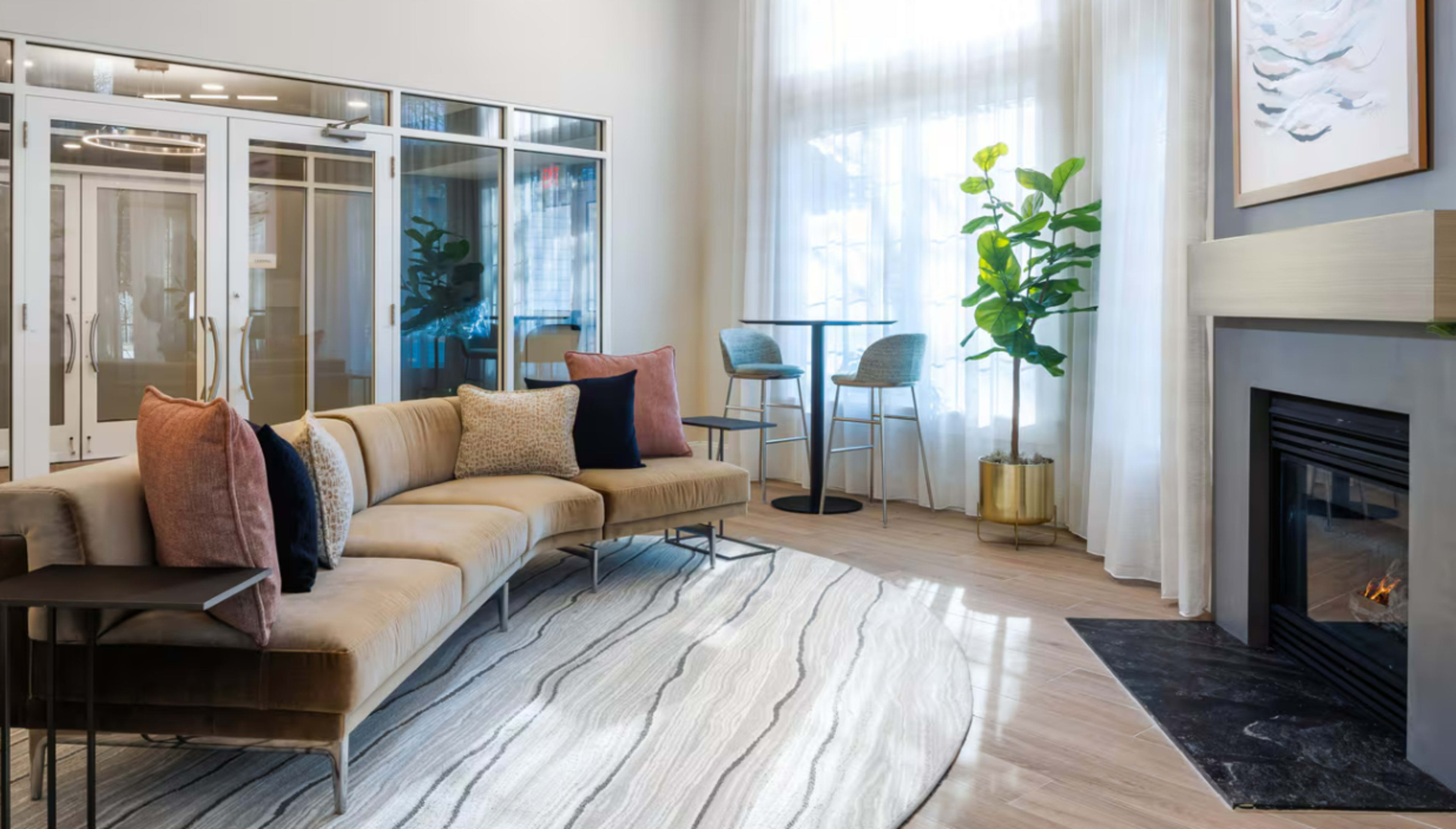 Bright, Modern Lounge for Intimate Gatherings Image in Lexington, Lexington, MA