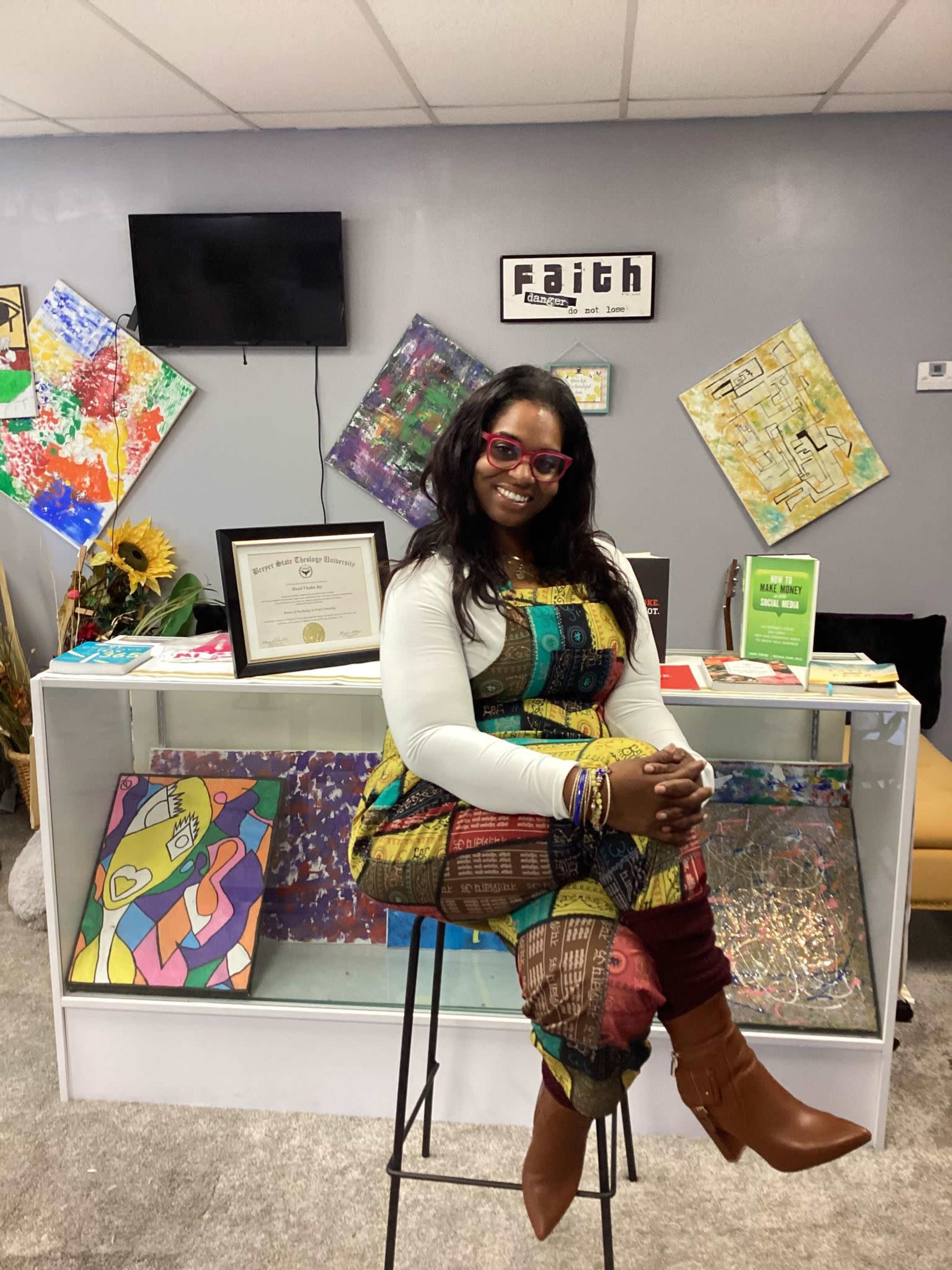 Metro Atlanta Studio with Eccentric Feel Image in Riverdale, Riverdale, GA