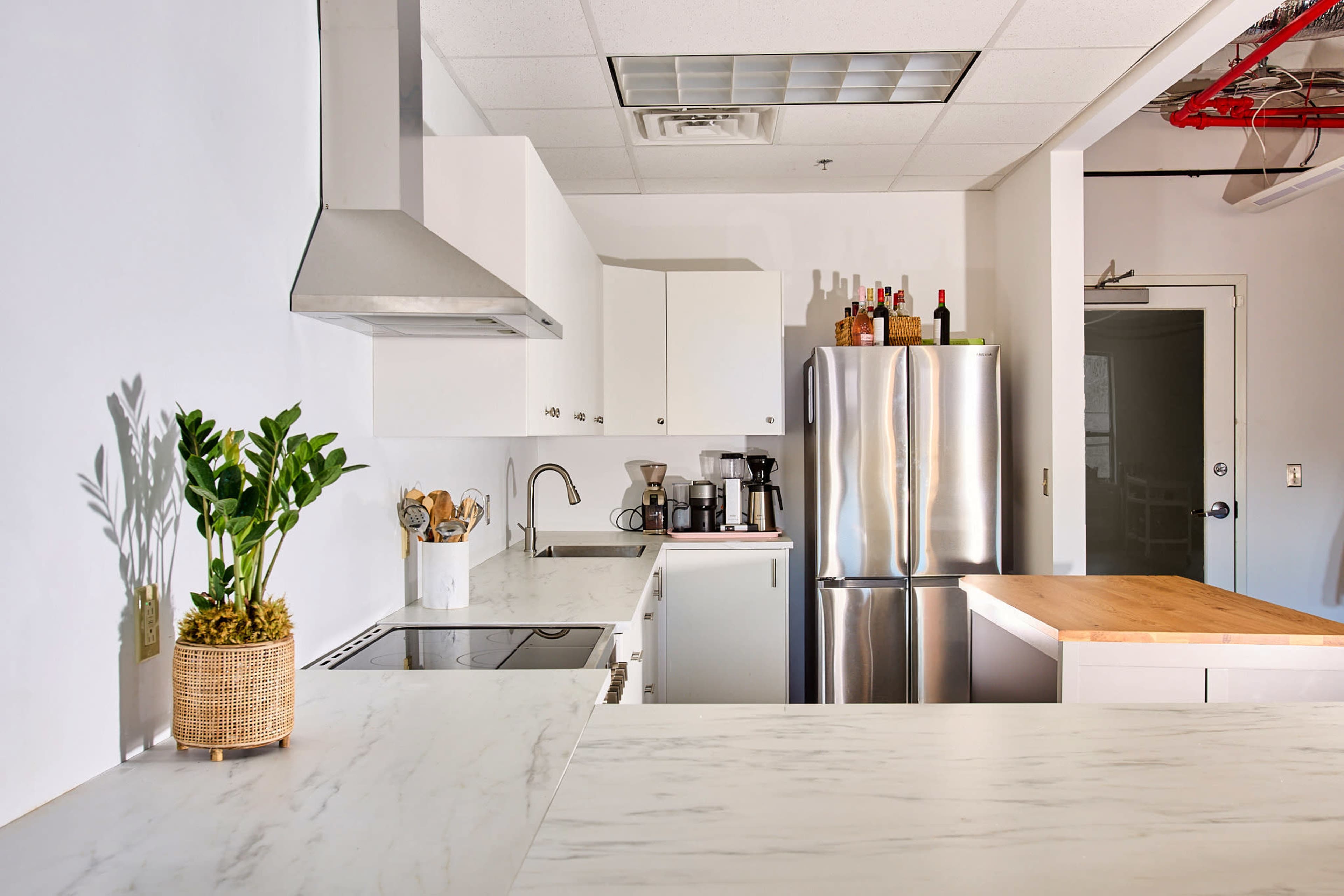 Spacious Industrial Loft Studio in Downtown Maplewood – Perfect for Food  & Portrait Photography Image in Maplewood, Maplewood, NJ