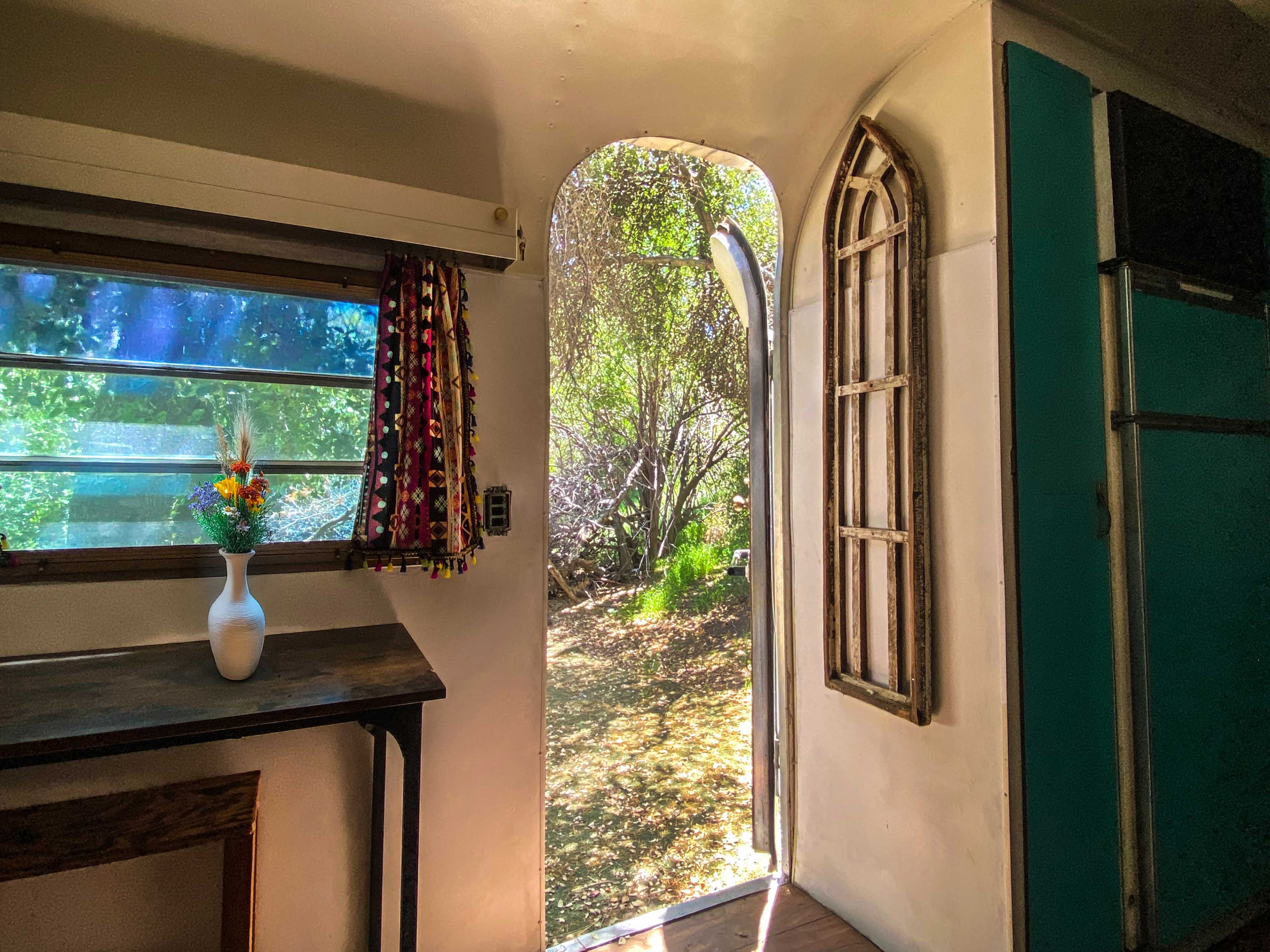 Vintage Streamline Imperial Trailer on High Desert Ranch Image in Leona Valley, Leona Valley, CA