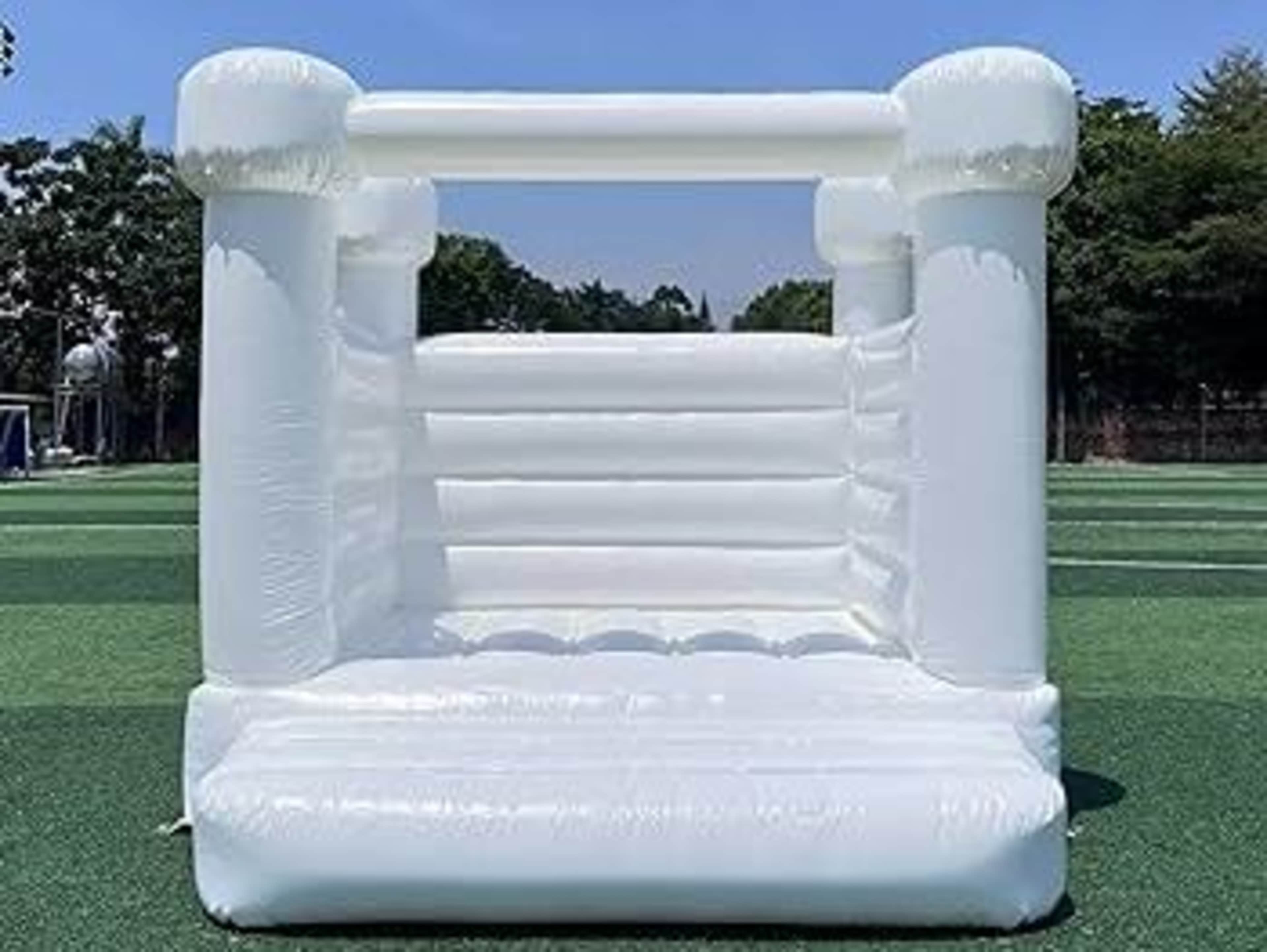 8ftx8ftx8ft White Bounce House