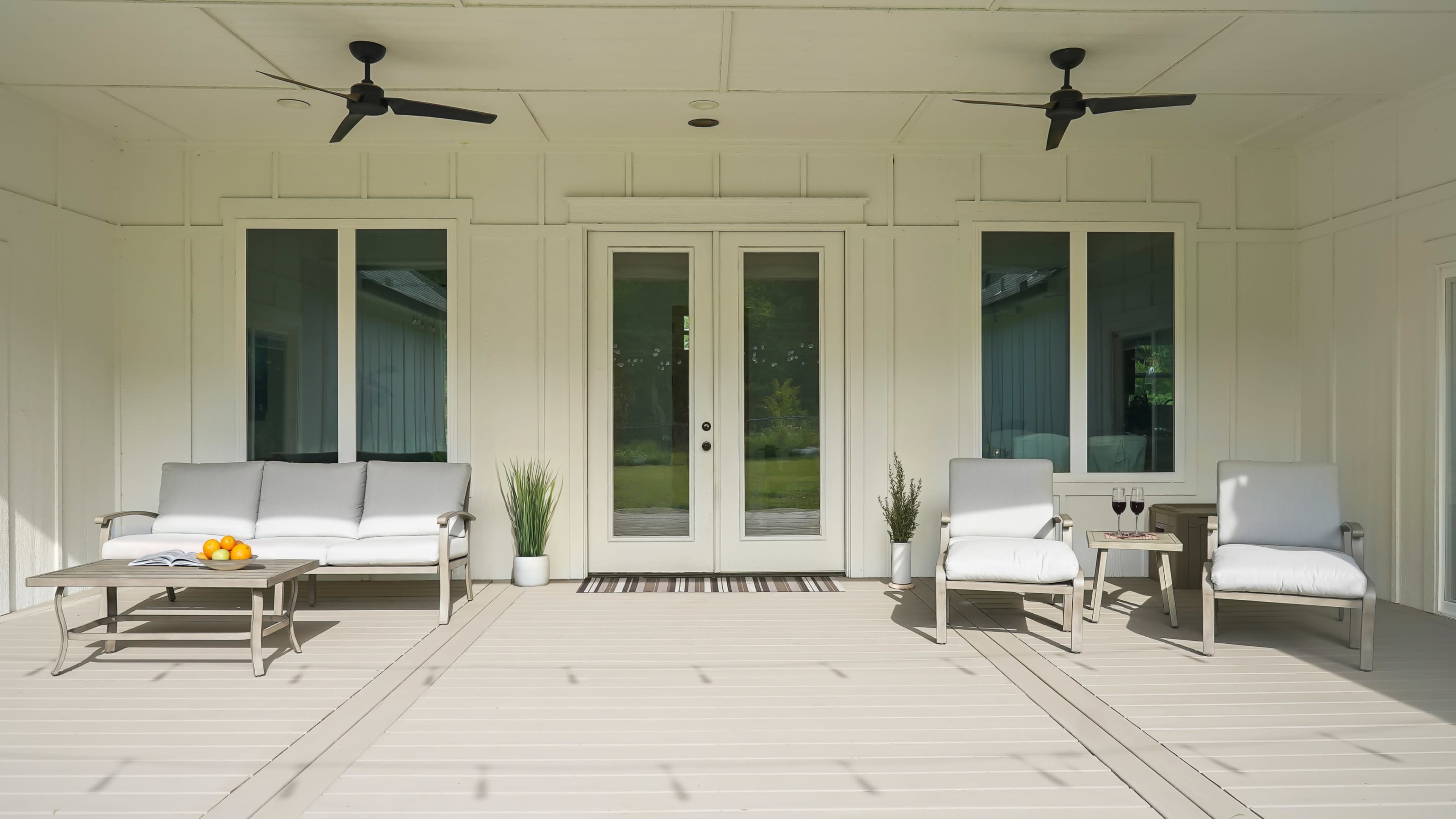 Modern Natural Light Retreat on Fruit Orchard Image in , Lindale, TX