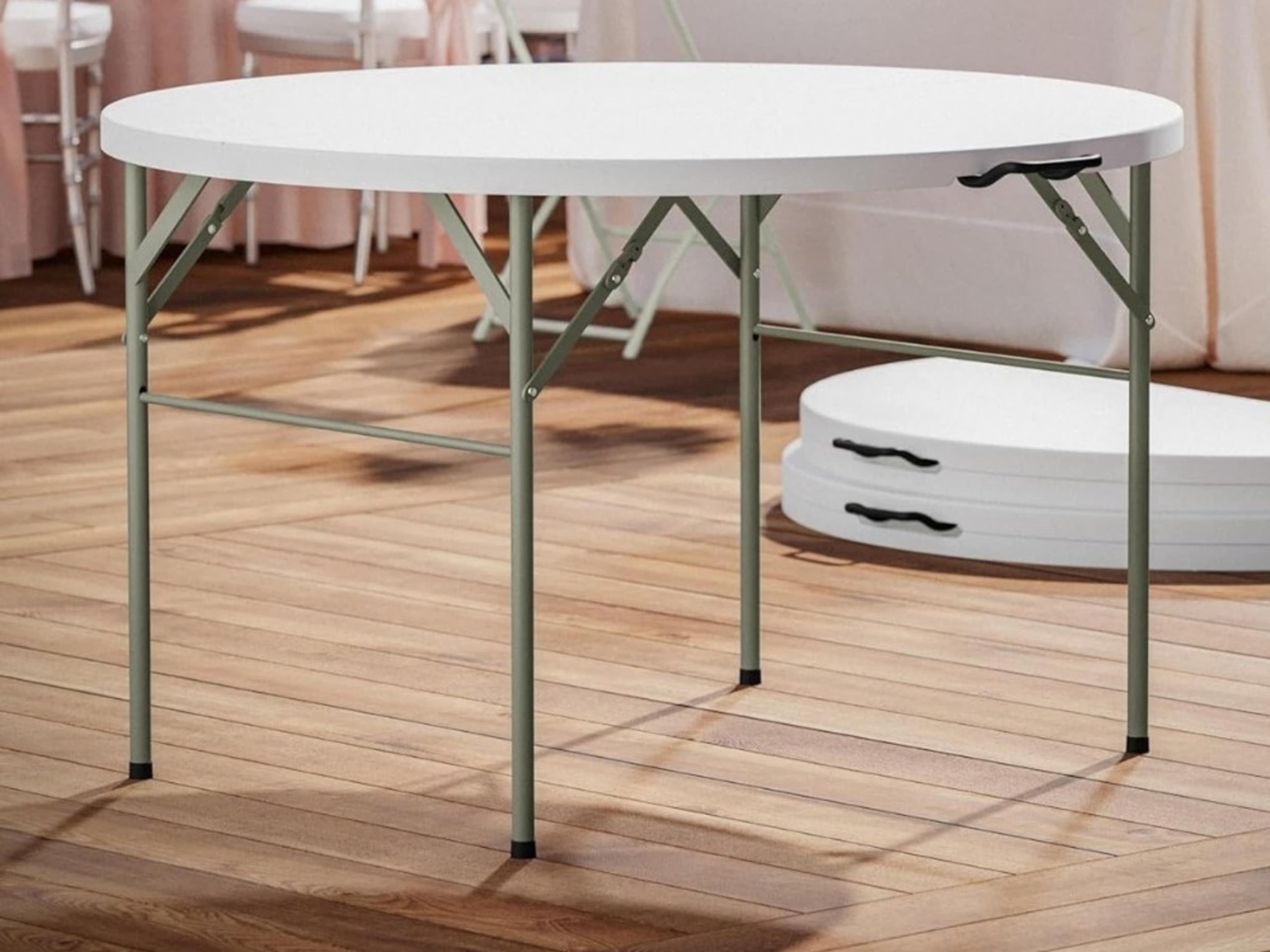 60" Round Table
