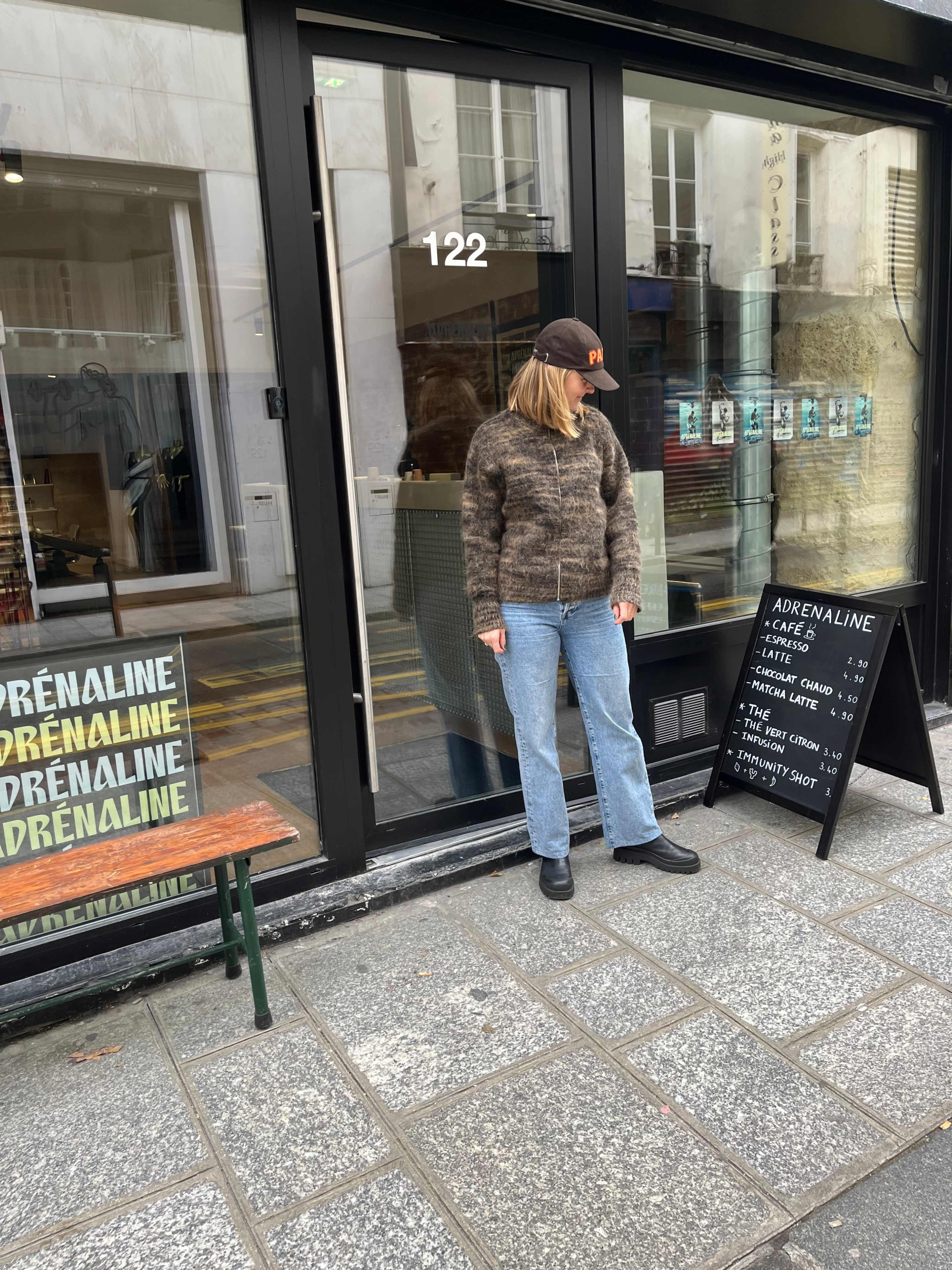 Salle de sport avec accueil café dans le quartier du Sentier Image dans Sentier, Paris, 