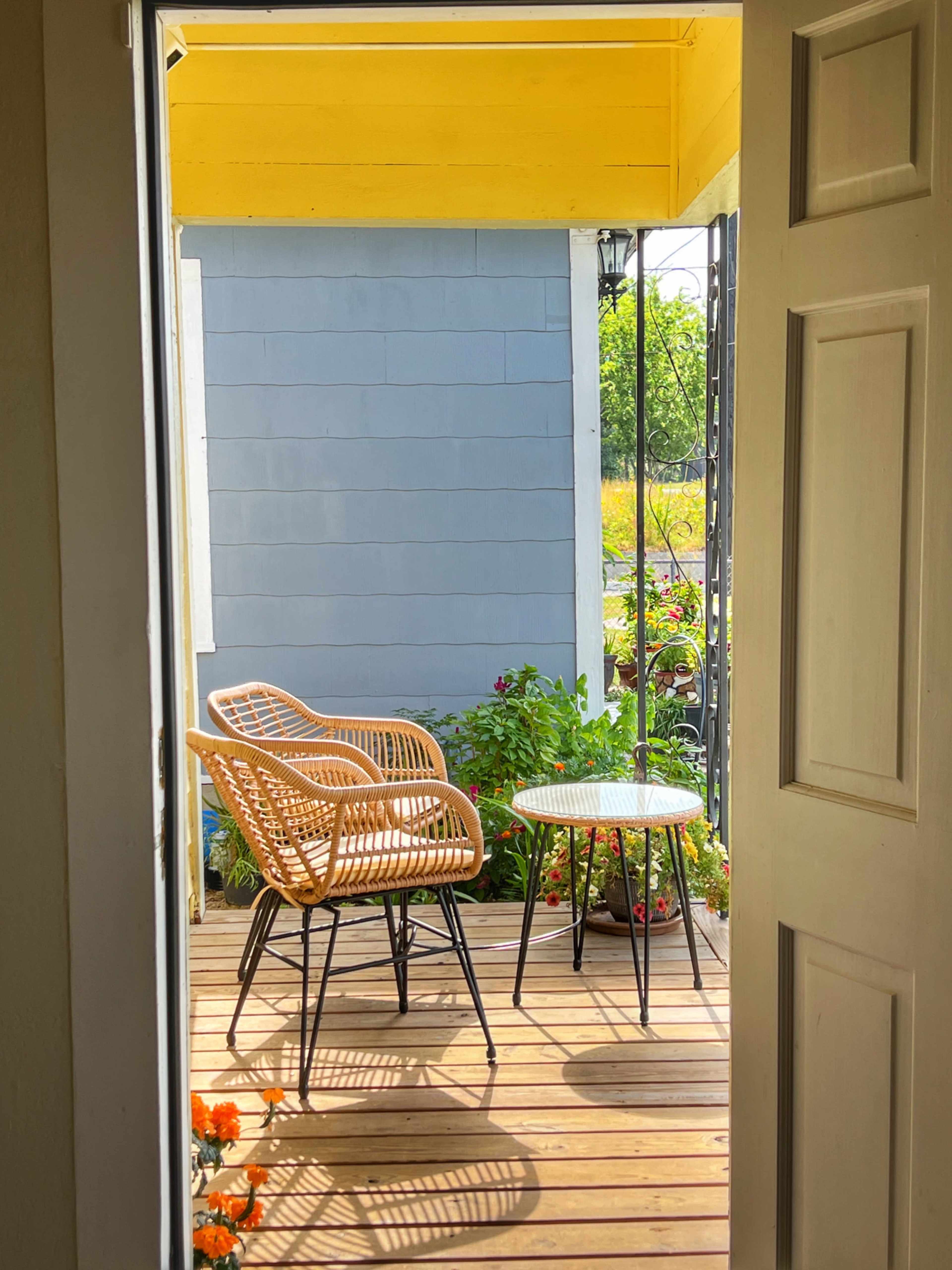 Historic Charm Meets Modern Inspiration: Your Creative Space in the Heart of San Antonio Image in Dignowity Hill, San Antonio, TX