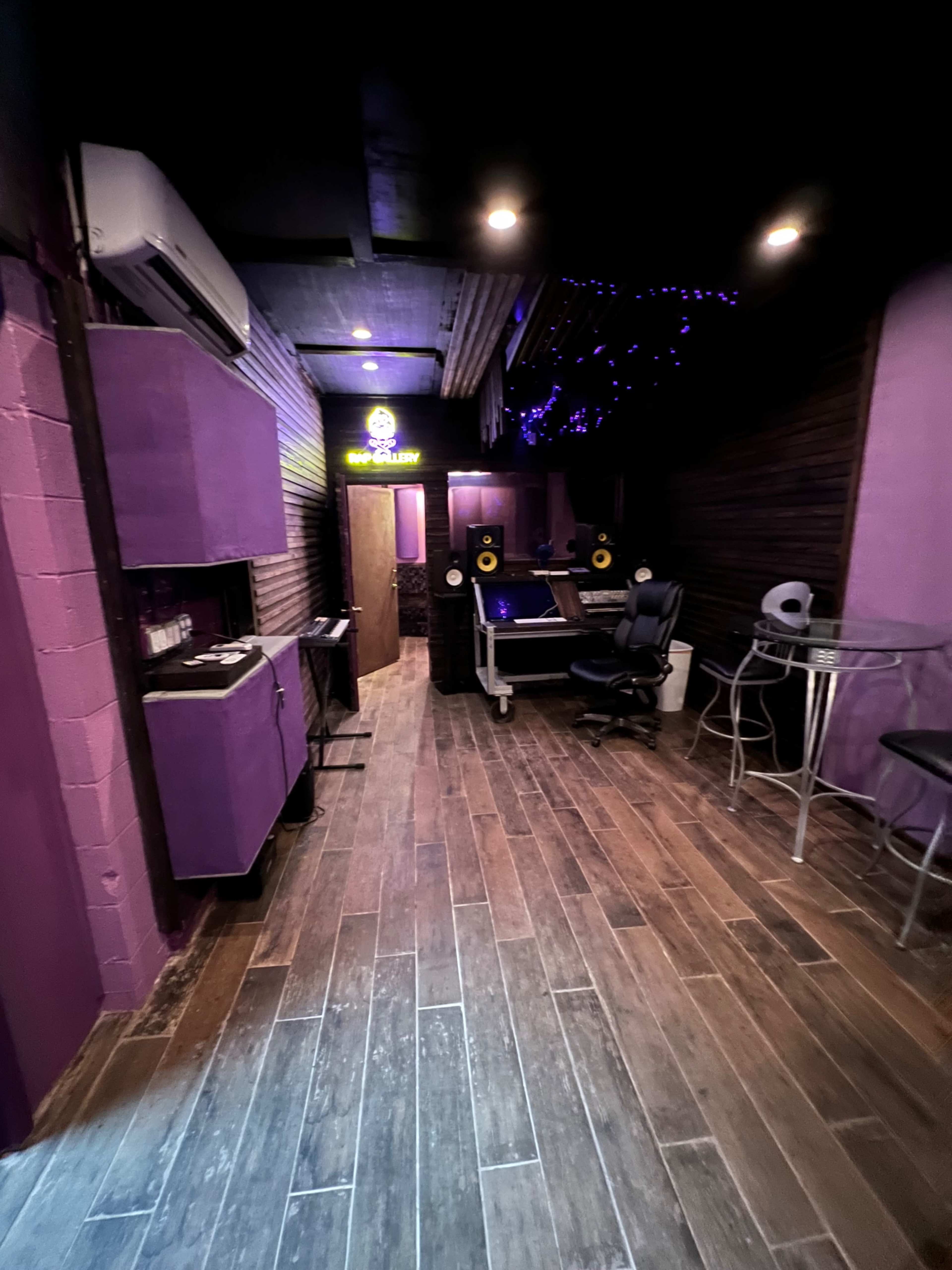 All Wood Vibe Recording Studio Brand New Image in Harrisburg, Harrisburg, PA