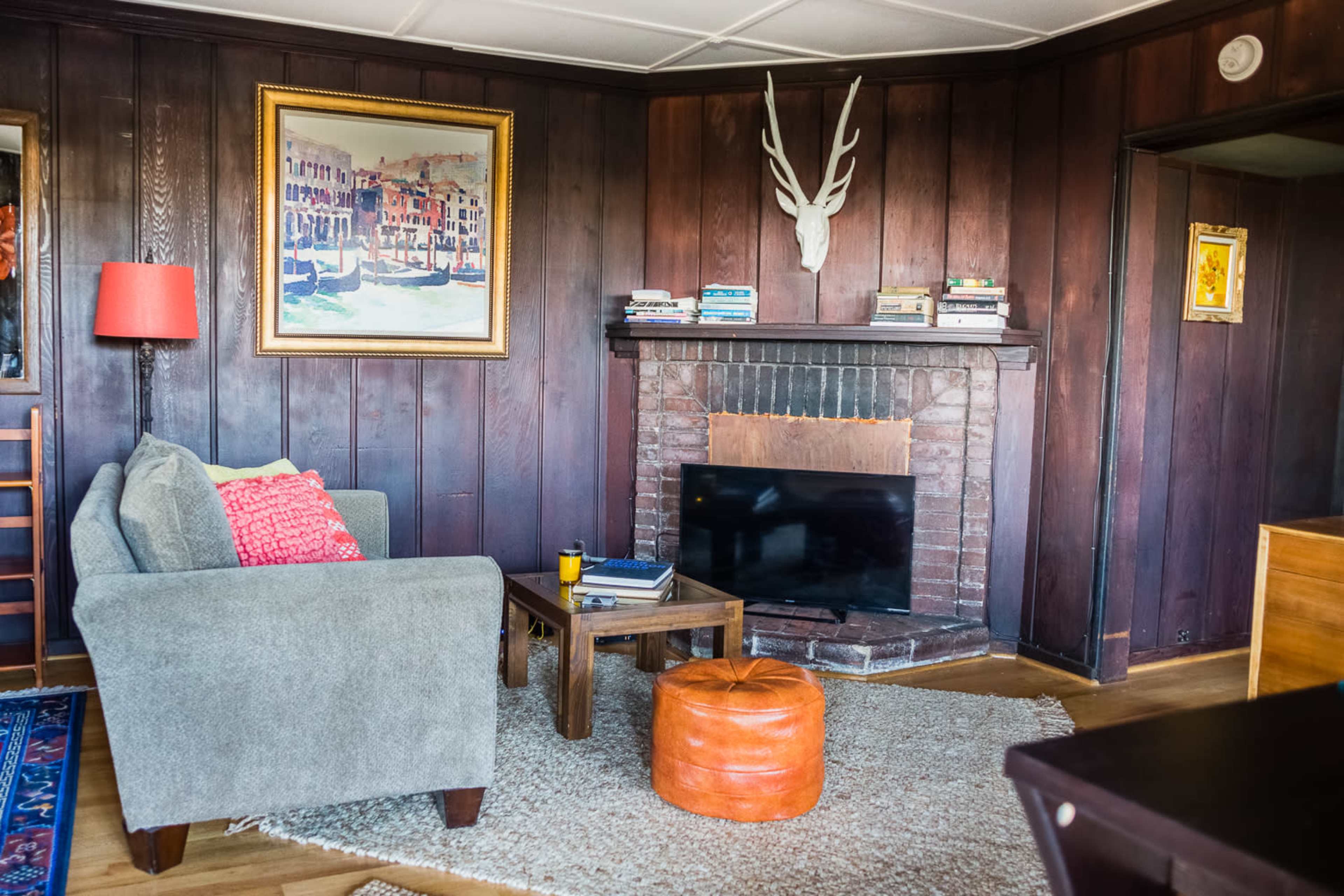Hilltop Hollywood Hideaway Image in Central LA, Los Angeles, CA