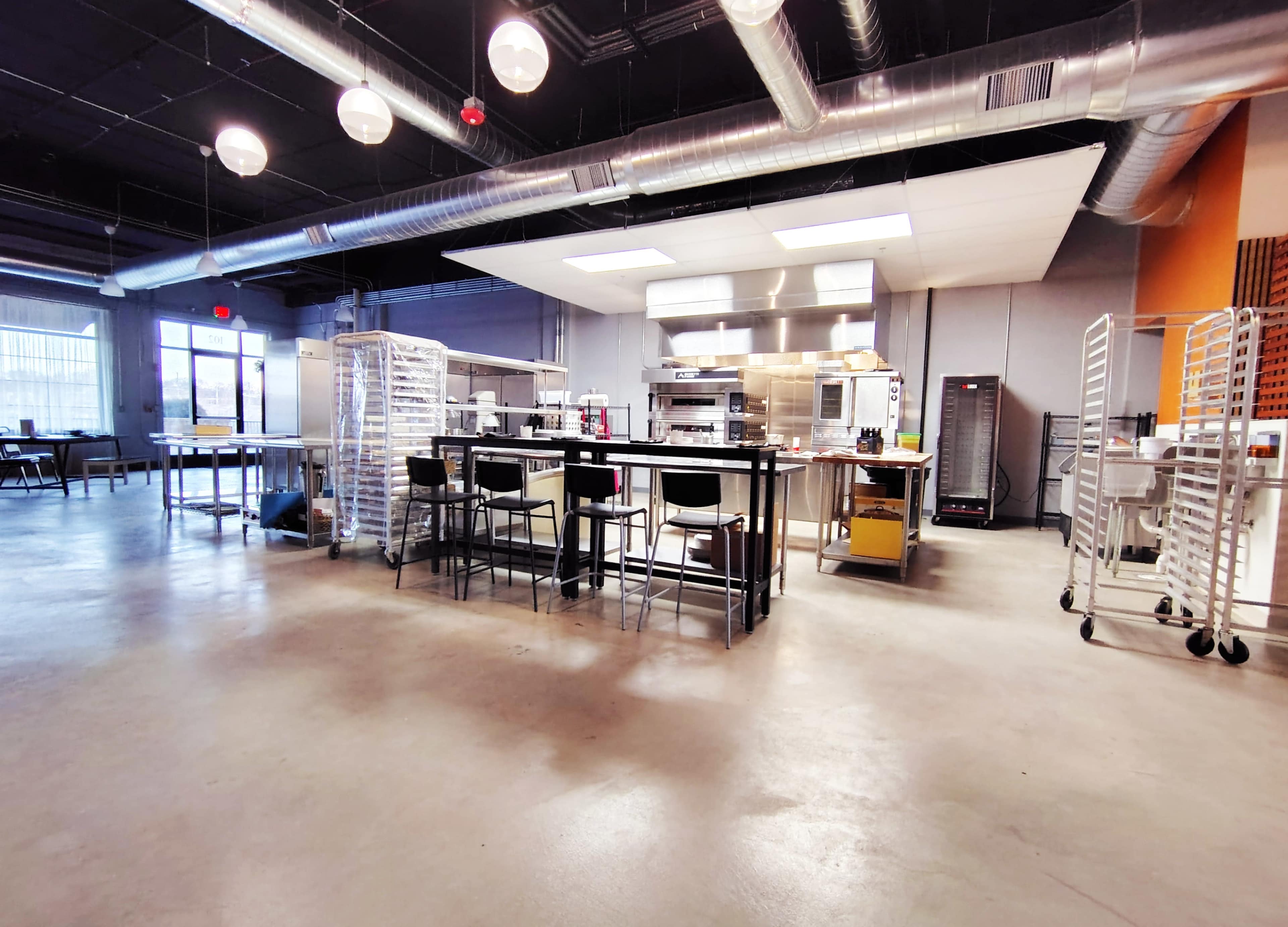 Downtown Riverfront Lounge and Industrial Event Space with Commercial Kitchen Image in Aurora Township, Aurora, IL