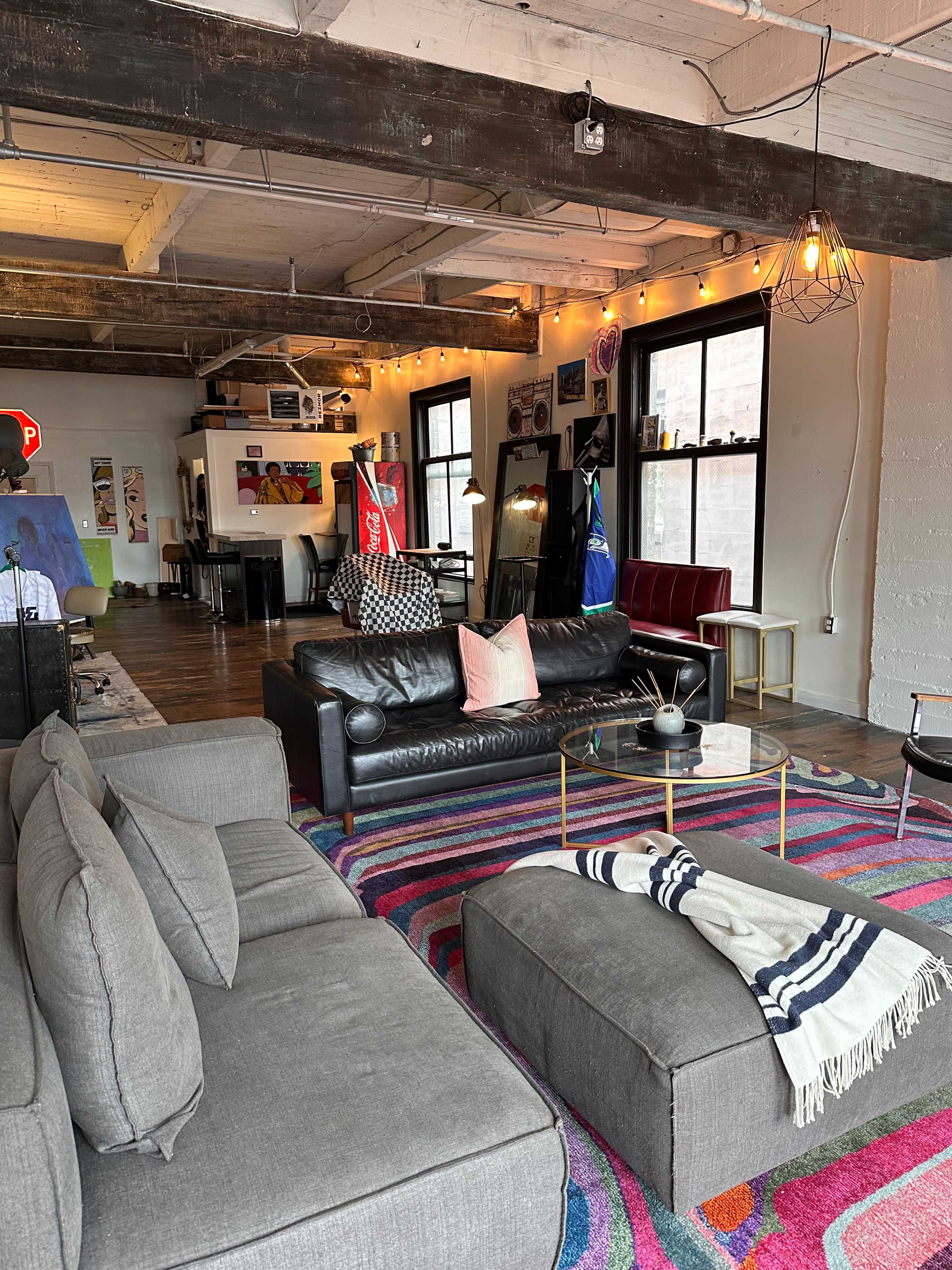 Private Speakeasy Art Loft/Studio in SODO for Events and Parties Image in Downtown Seattle, Seattle, WA