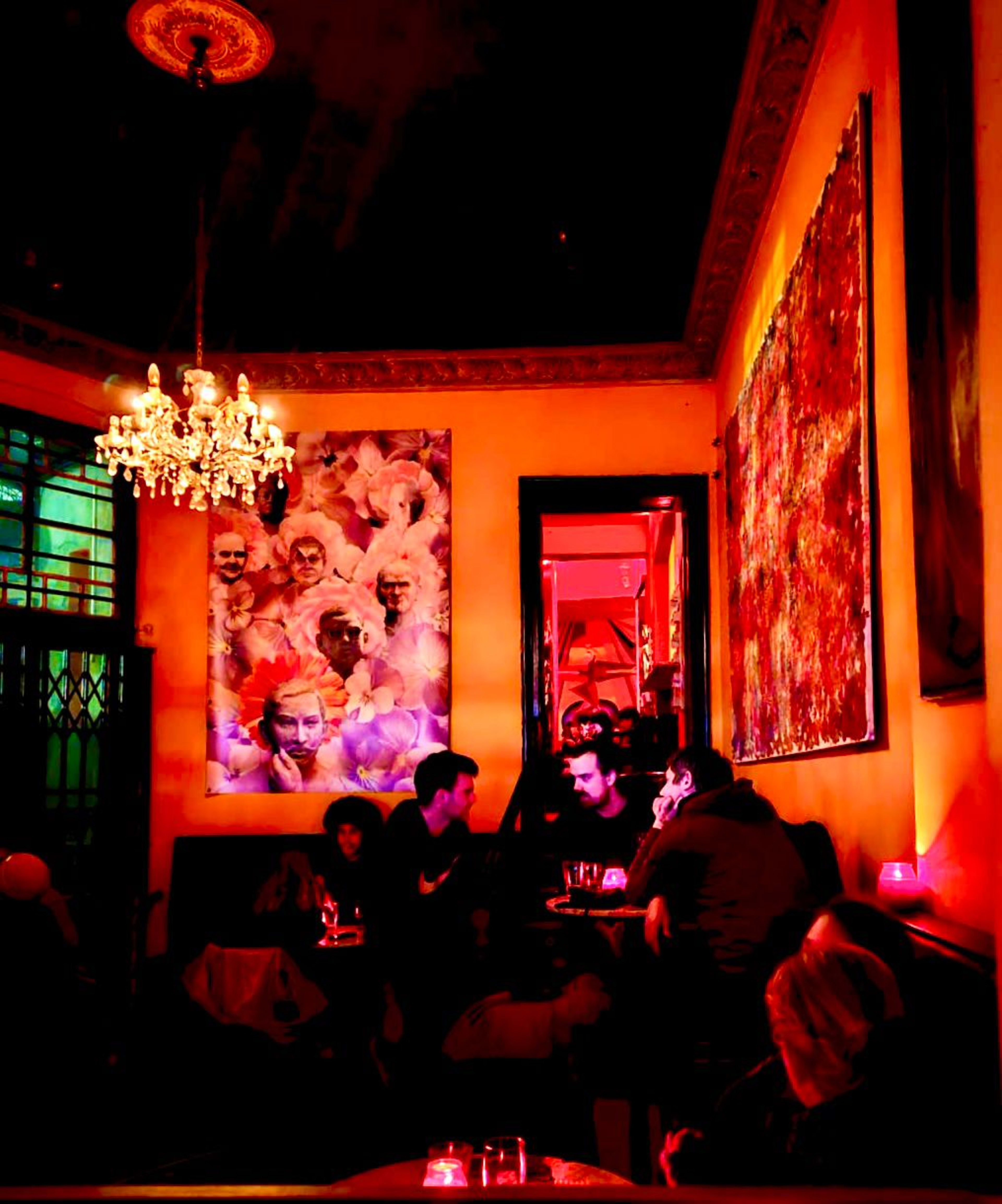 Queere Bar im Herzen von Kreuzberg Image in Kreuzberg, Berlin - Kreuzberg