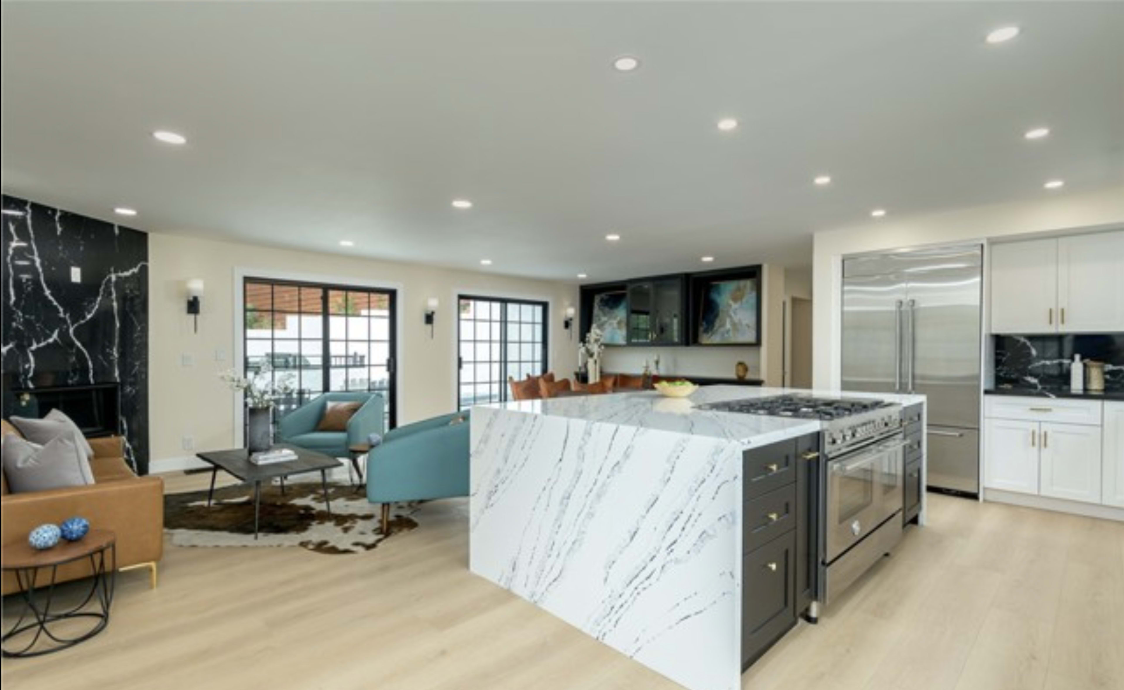 Beautiful Kitchen Image in Glenoaks Canyon, Los Angeles, CA