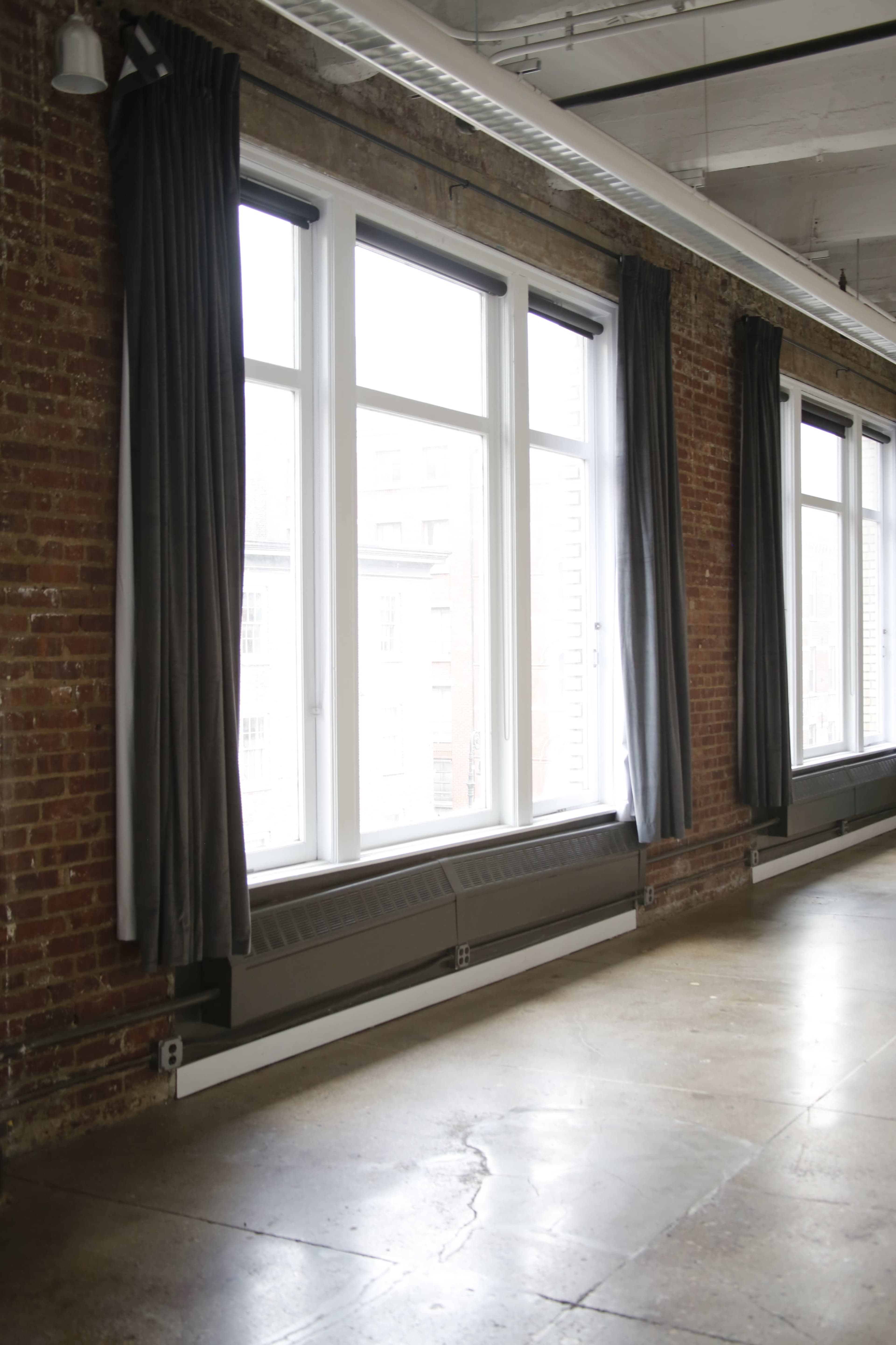 FULLY equipped photo studio in Manhattan.  All lighting and grip included. TONS of packs and lighting modifiers. Image in Financial District, New York, NY