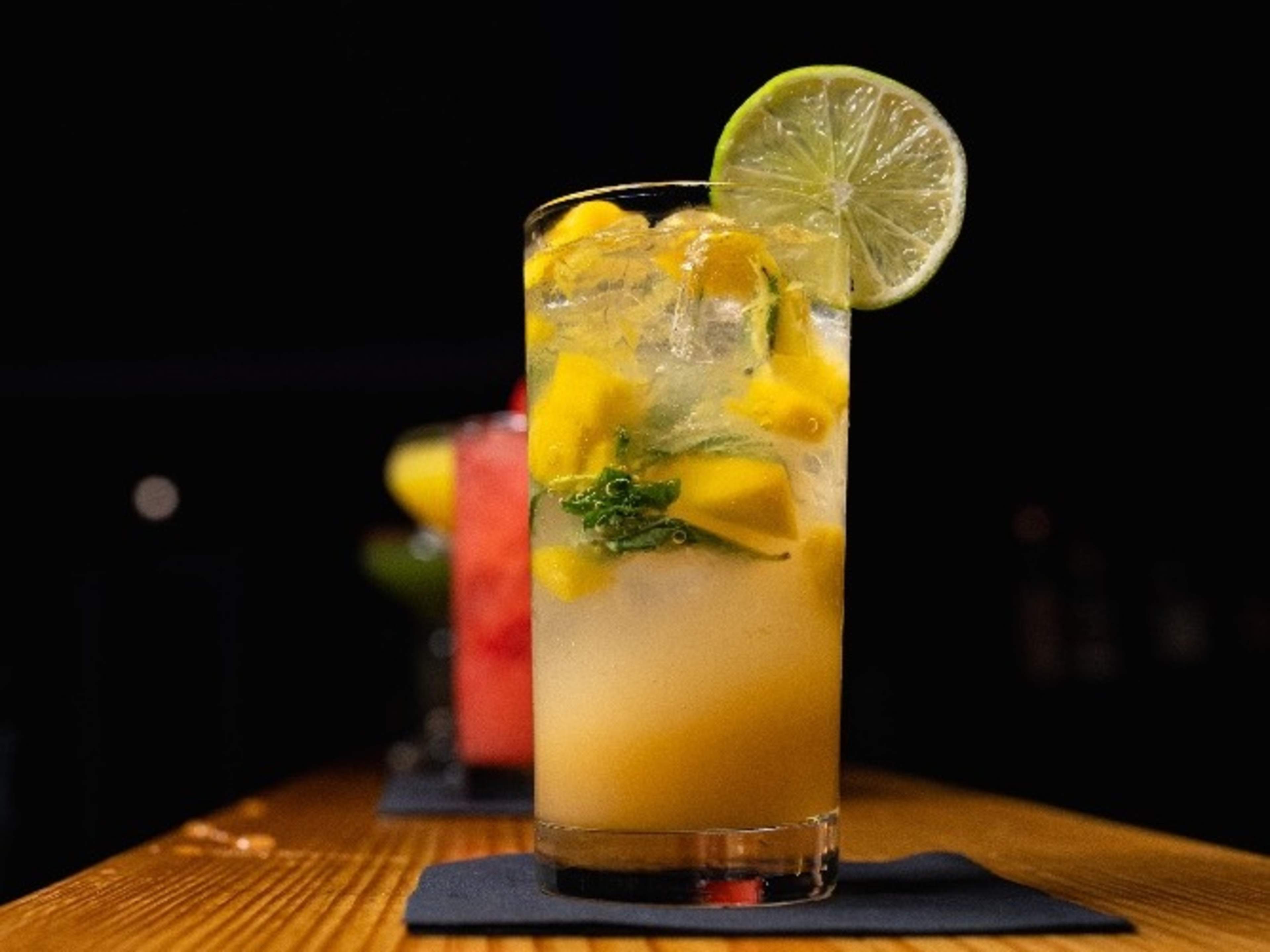 Cocktail Bartender 