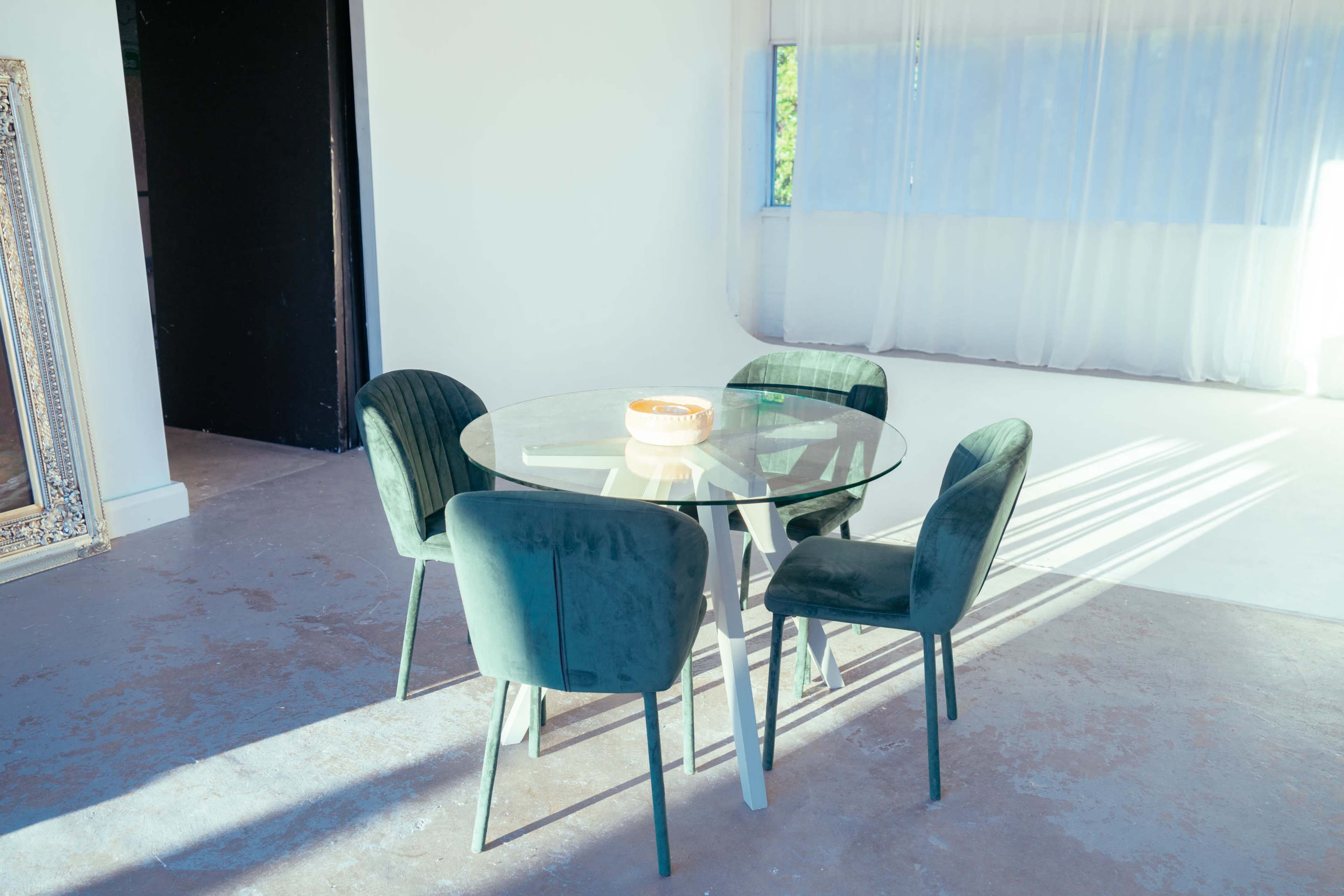 PHOTO / FILM STUDIO & WAREHOUSE Image in Balgowlah, Balgowlah, NSW