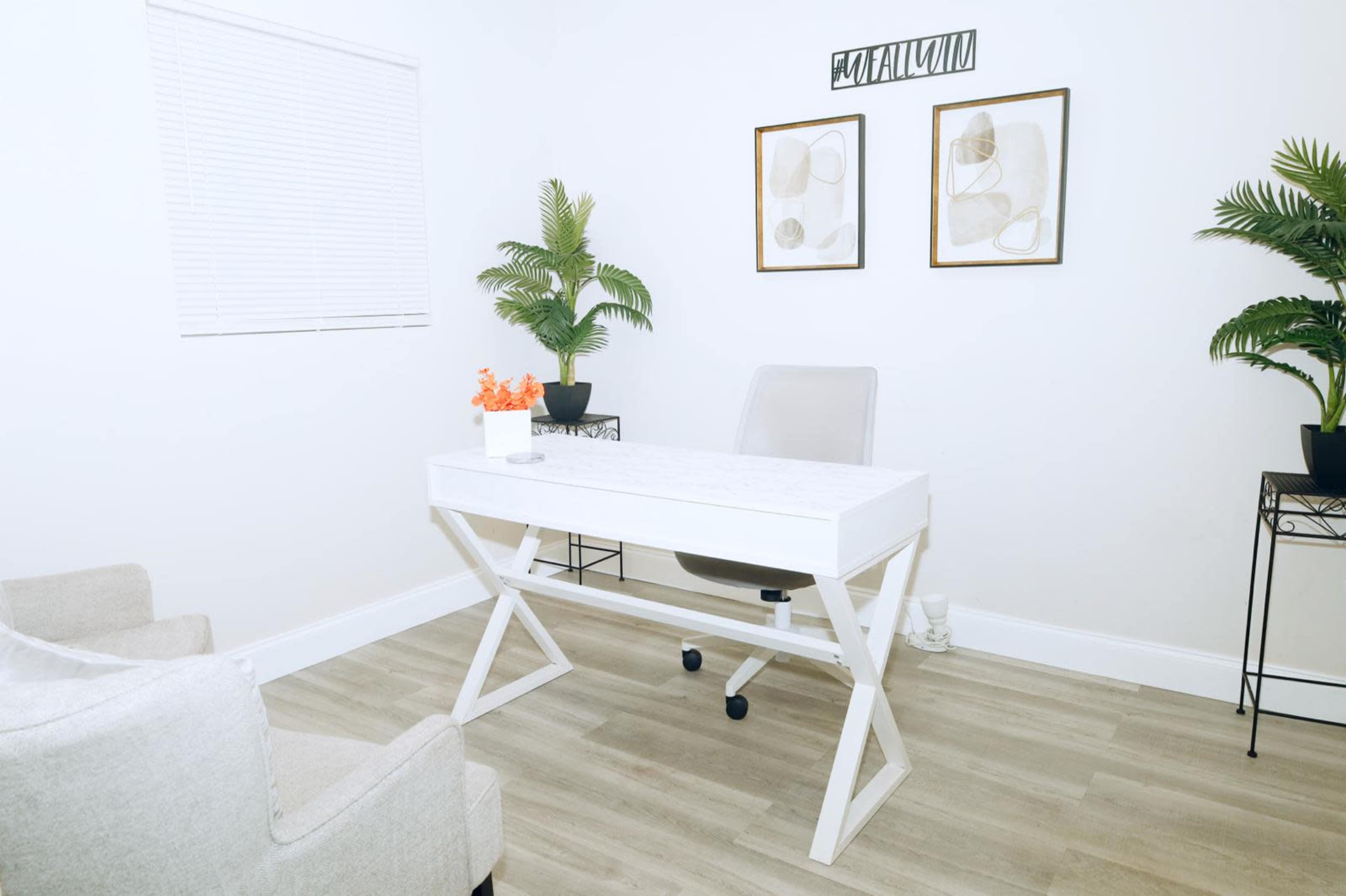 Professional Private Office Image in Lauderhill, Lauderhill, FL