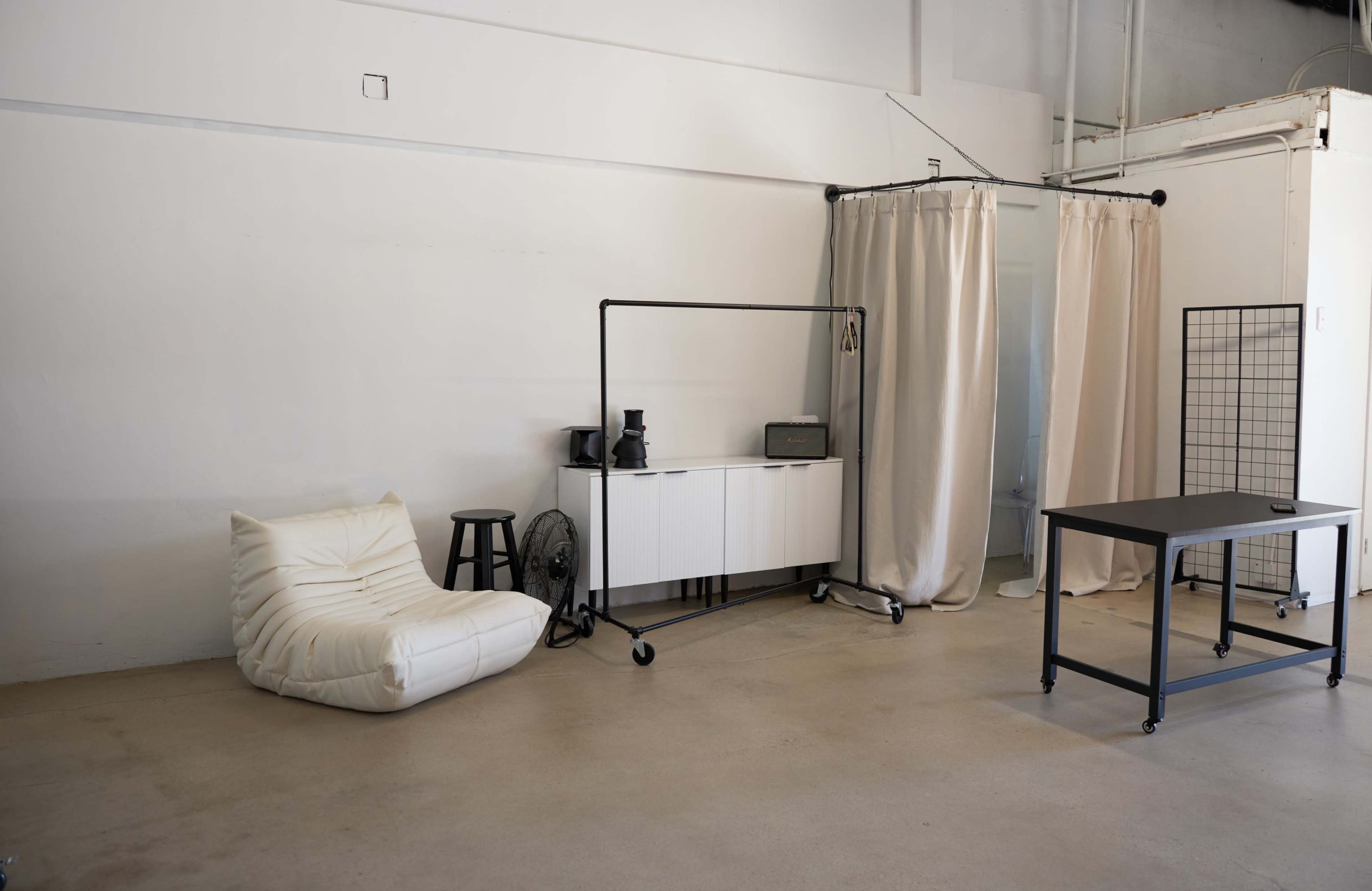 Industrial Studio with Natural or Studio Light Image in Clairemont, San Diego, CA
