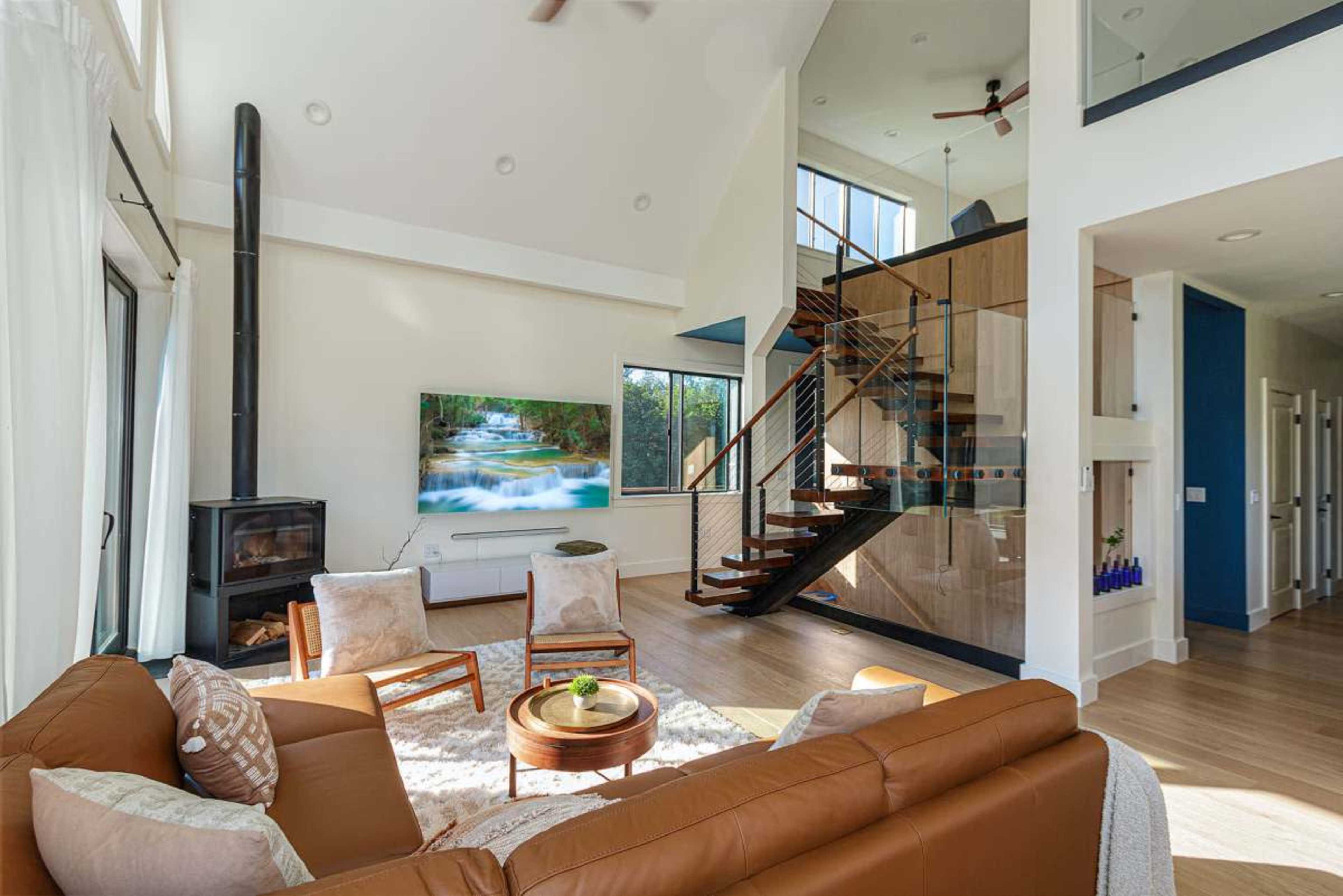 Intimate Micro-Wedding, Catskill Mountain Retreat Image in Middletown, New Kingston, NY