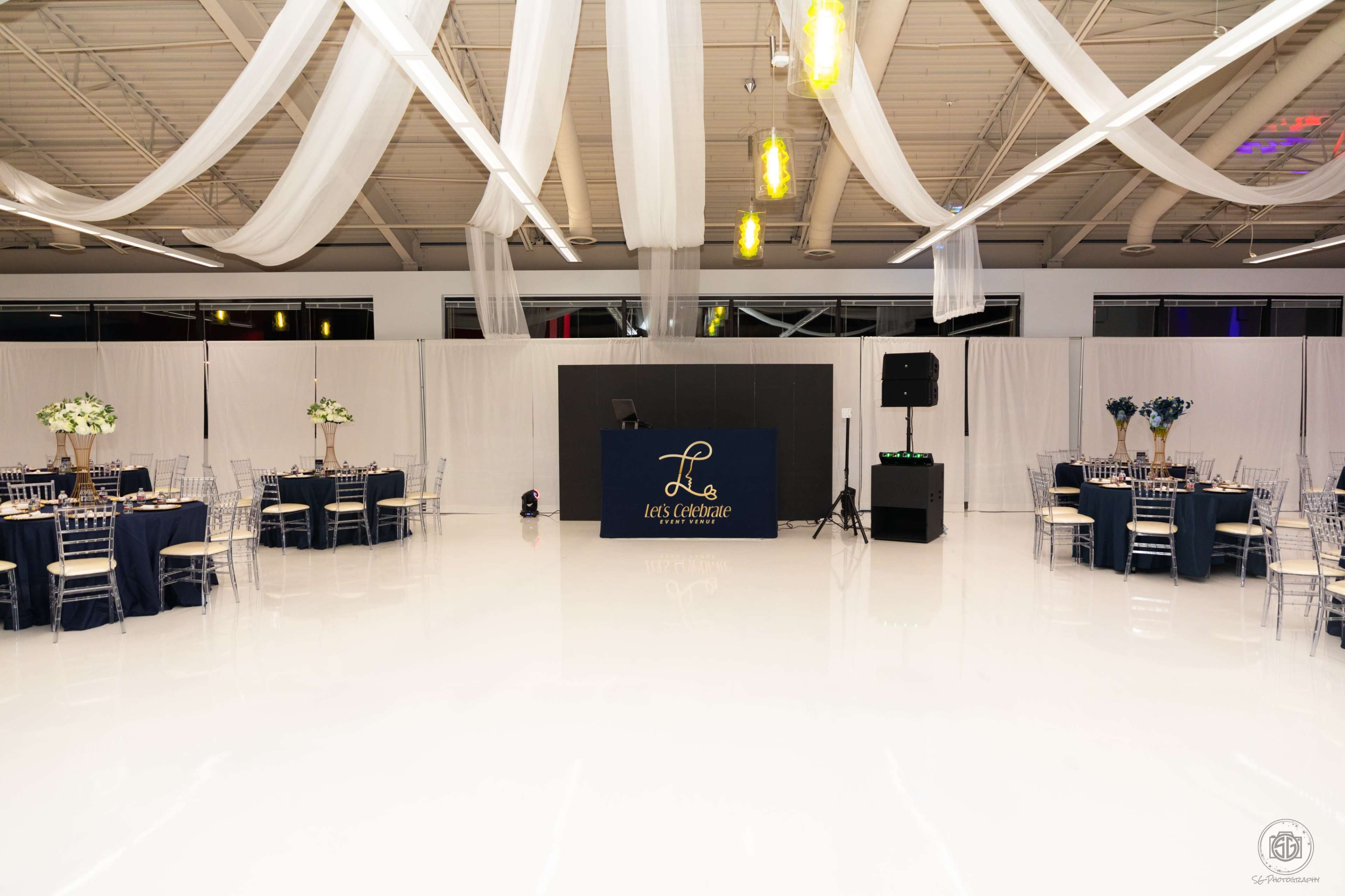 Let's Celebrate Event Venue Image in Rosana Square Shopping Center, Overland Park, KS