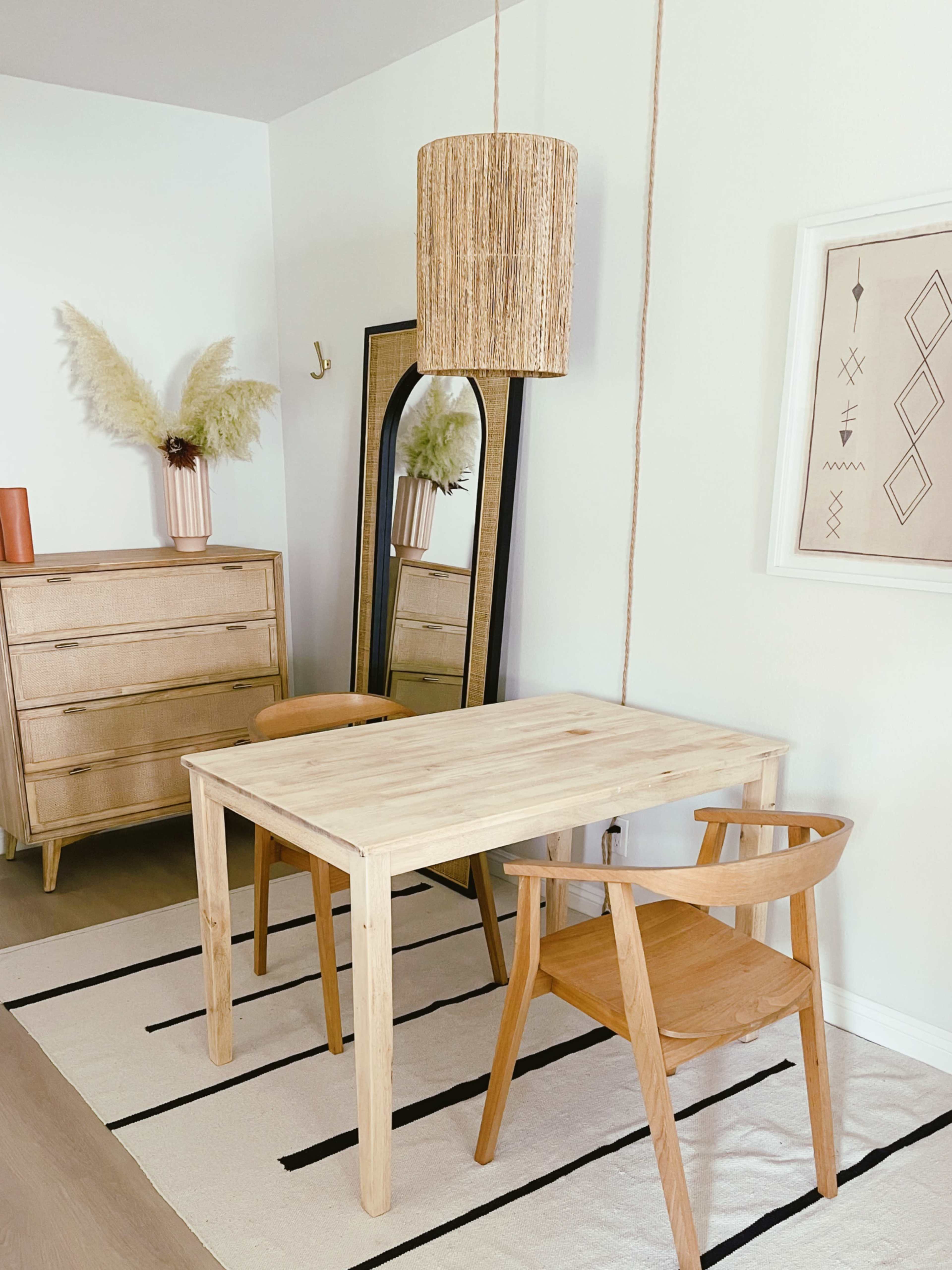 Bungalow Studio Image in Sherwood Forest & Thistle Development, Anaheim, CA