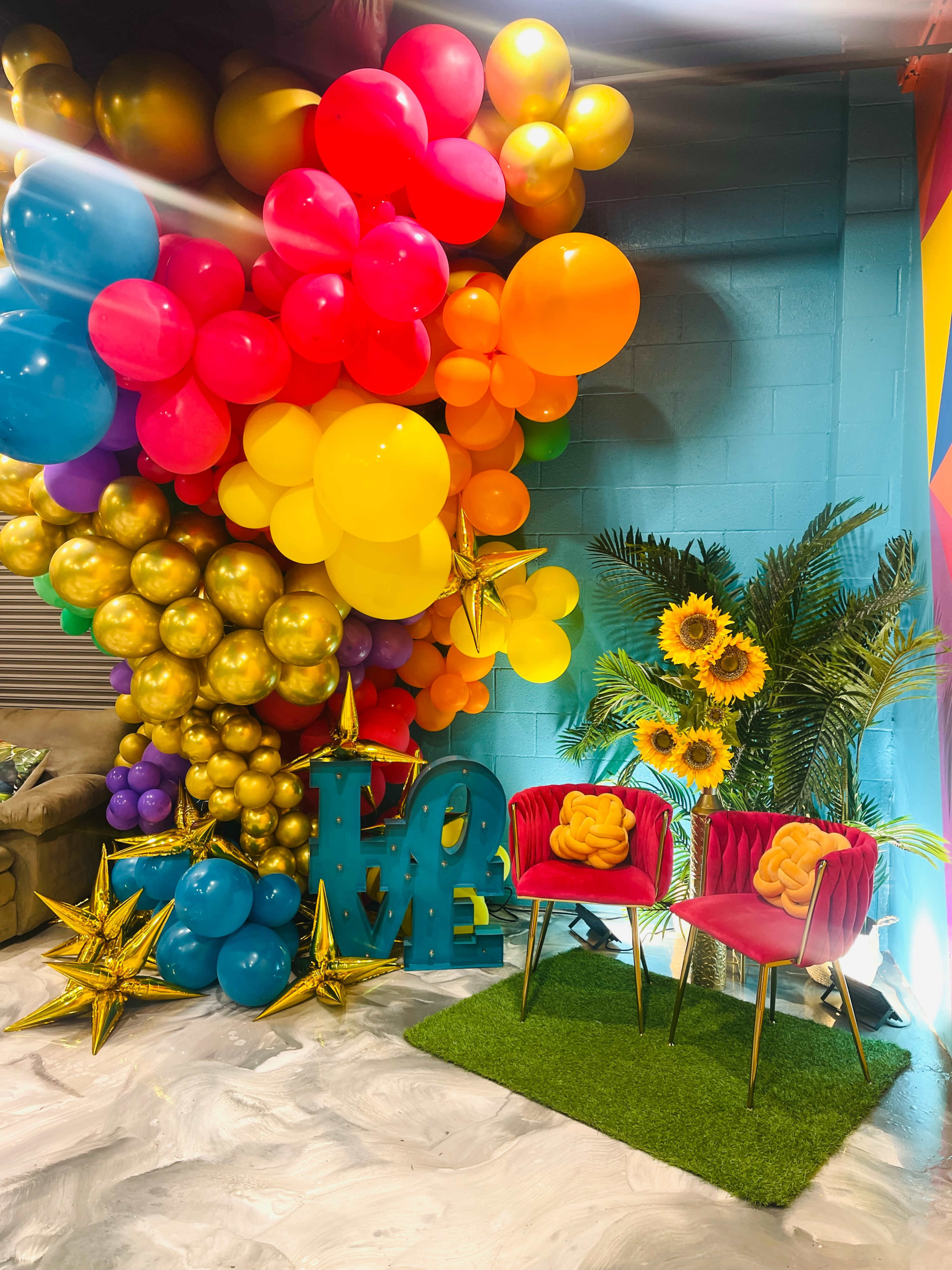 Colorful Eclectic Space in Downtown Atlanta Image in Pittsburgh, Atlanta, GA