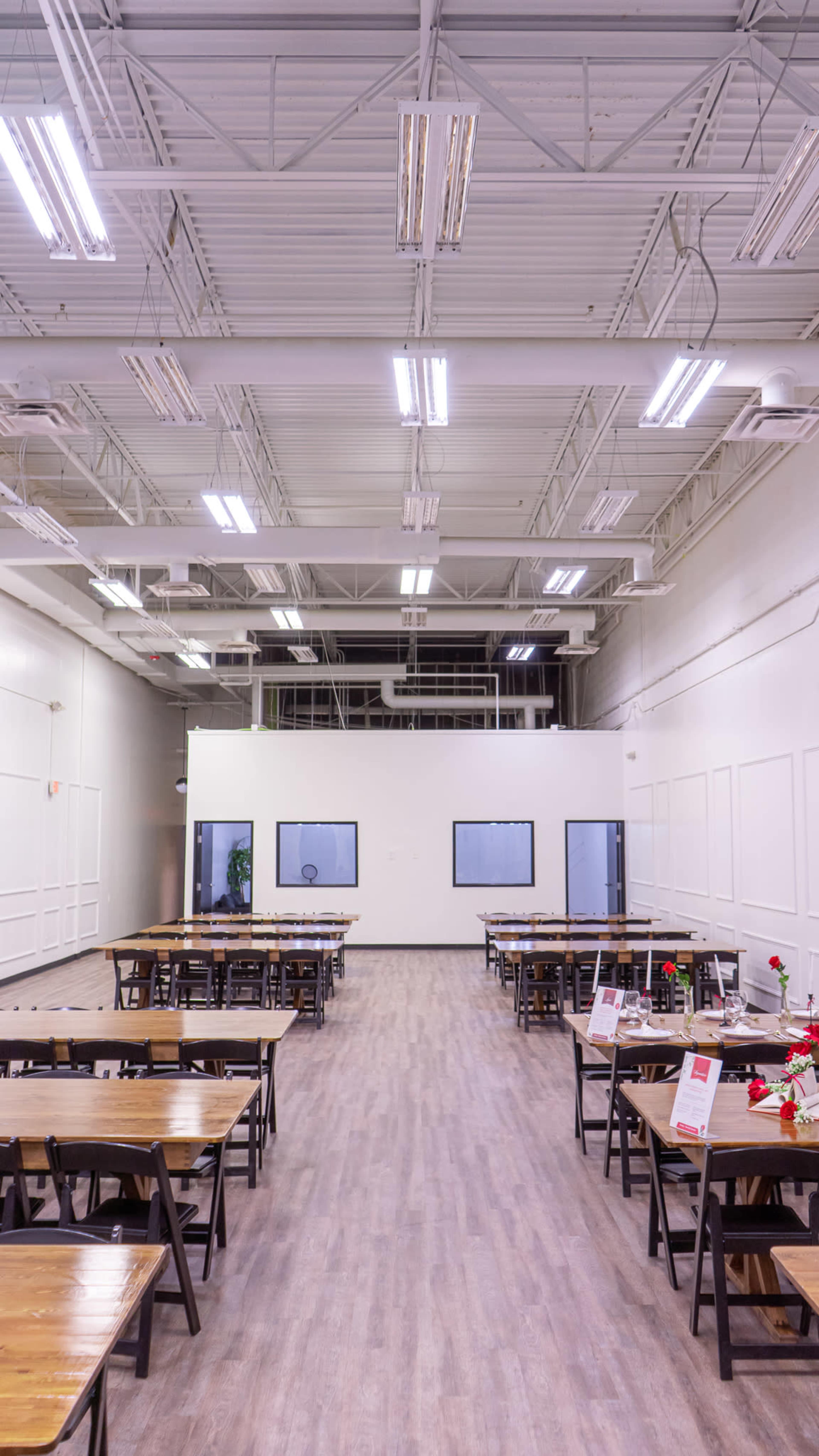 Modern Blank Space with endless potential Image in Canton, Canton, MI