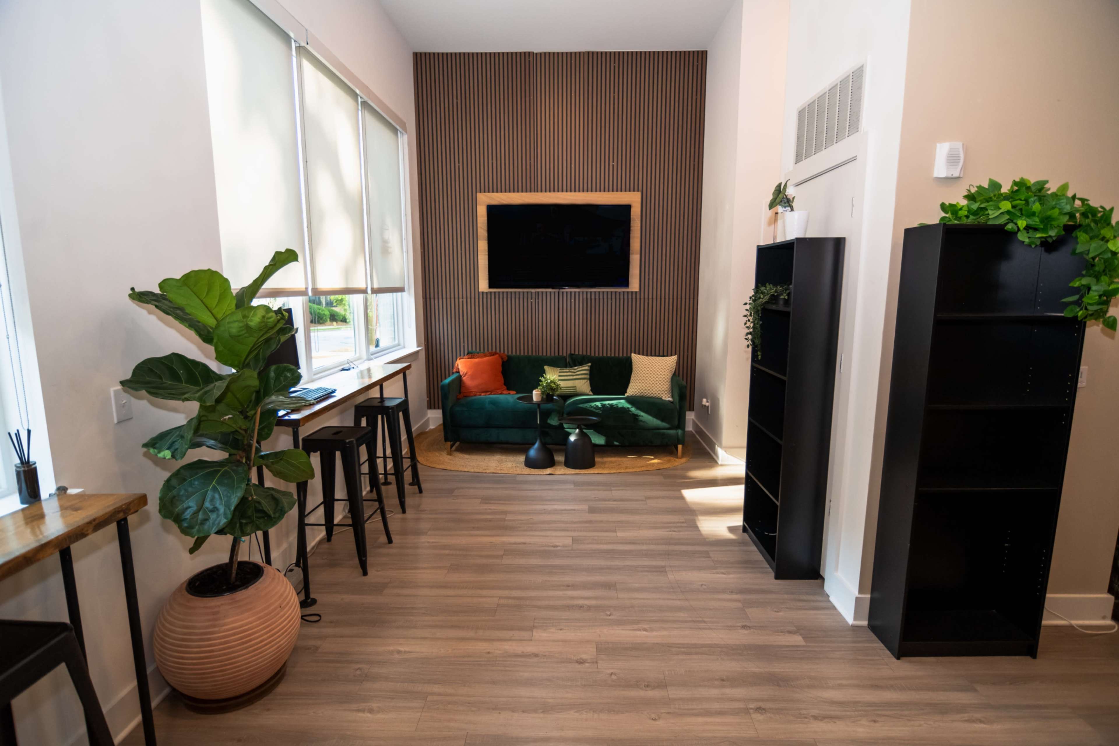 Office Space/ Meetings Image in Chosewood Park, Atlanta, GA