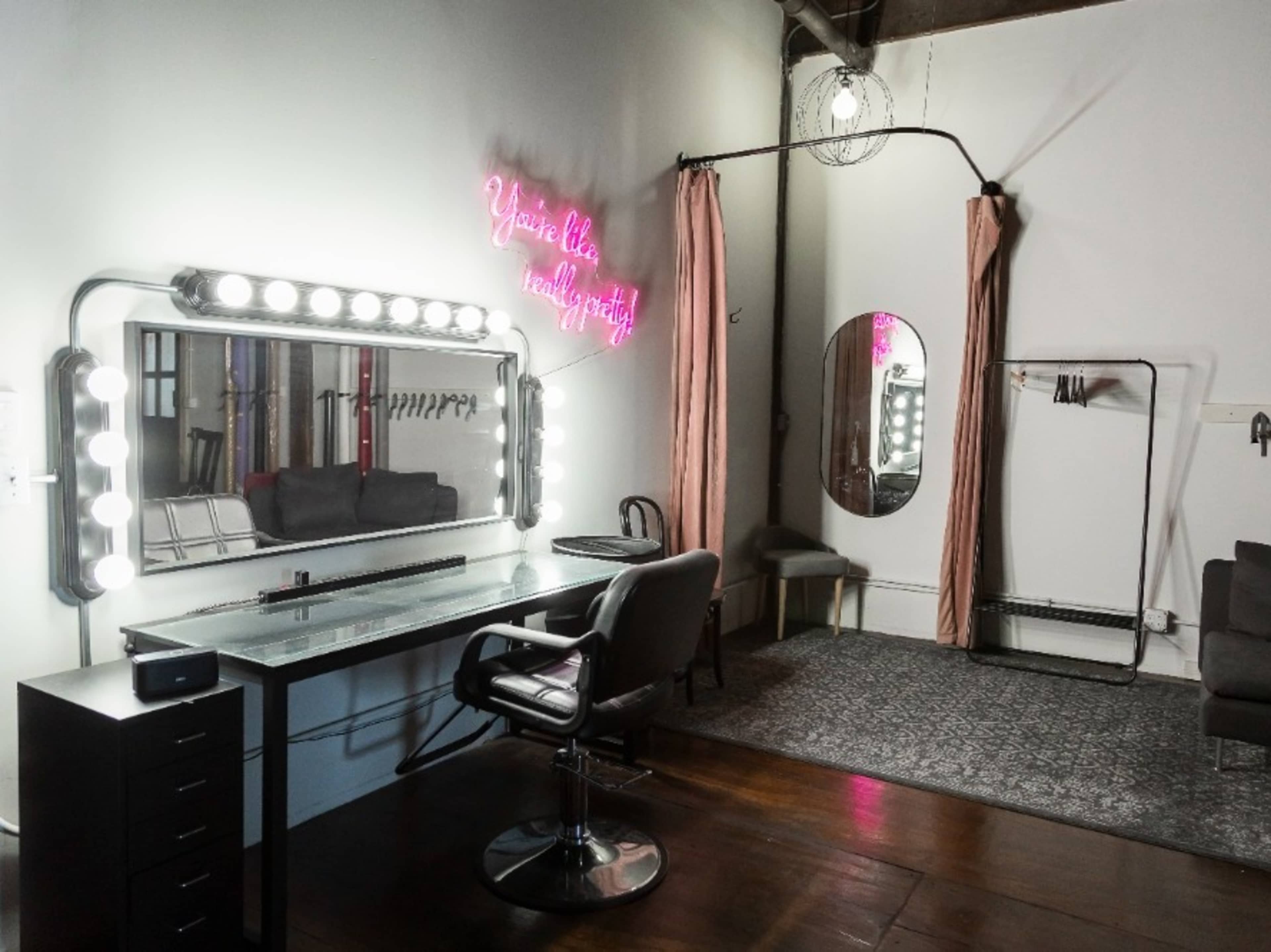 Professional Hair & Makeup Services