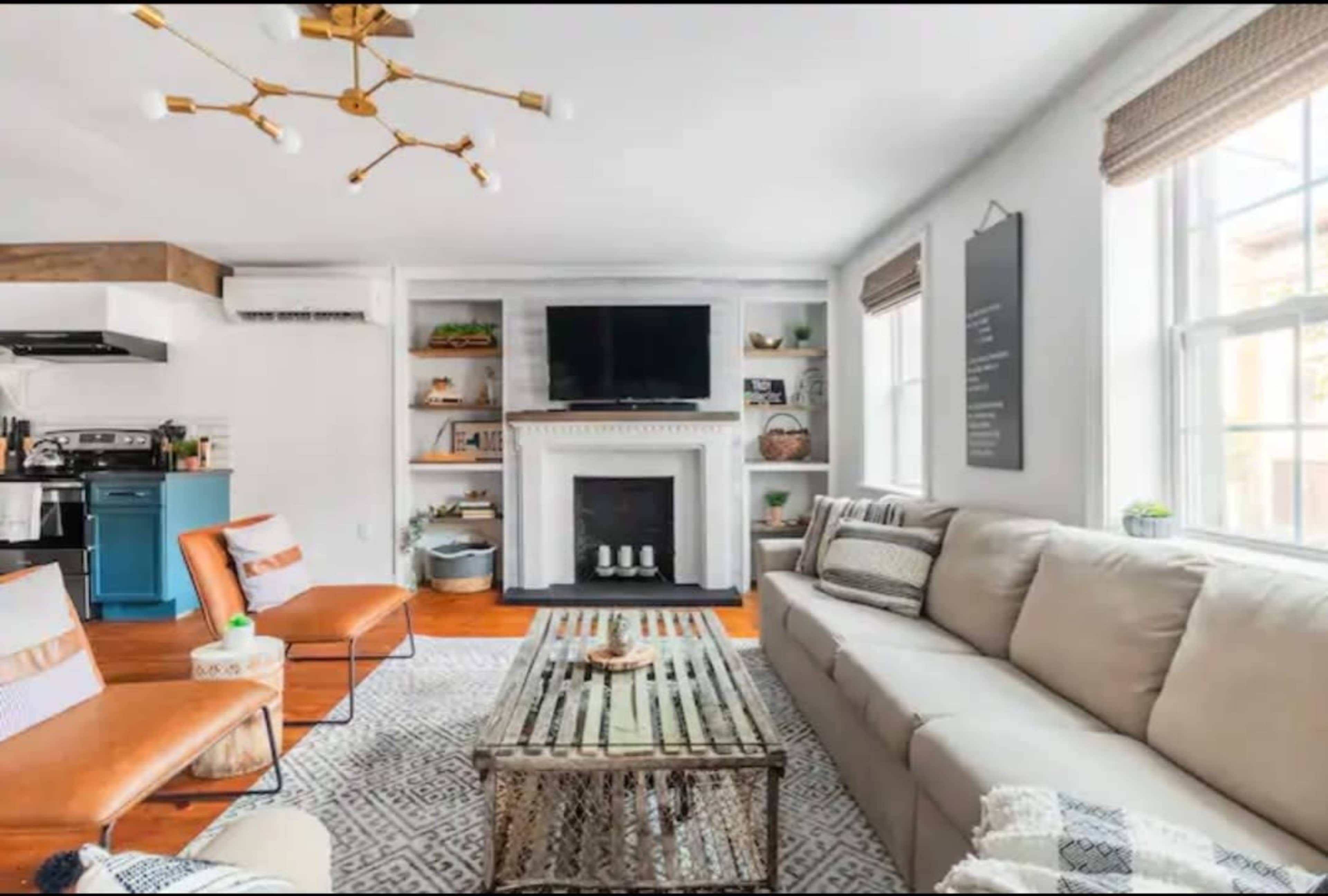 A Magnificent Designer Home Image in Troy, Troy, NY