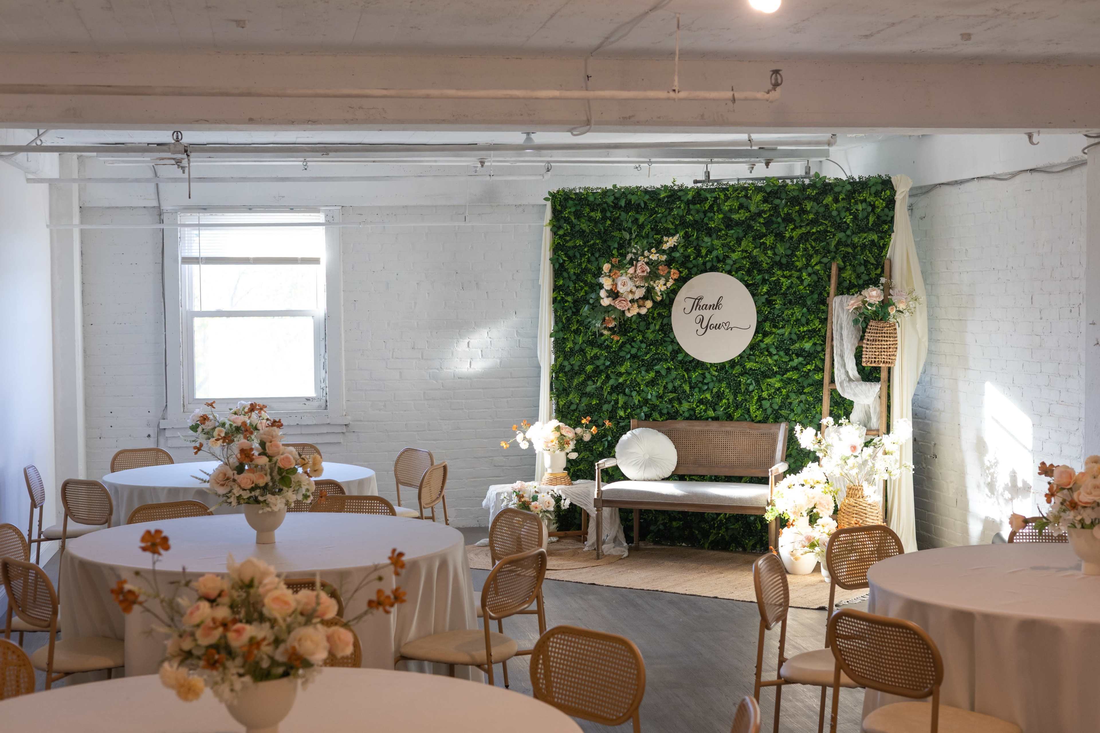Cozy & chic intimate event space - Perfect for small gatherings! Image in Peabody, Peabody, MA