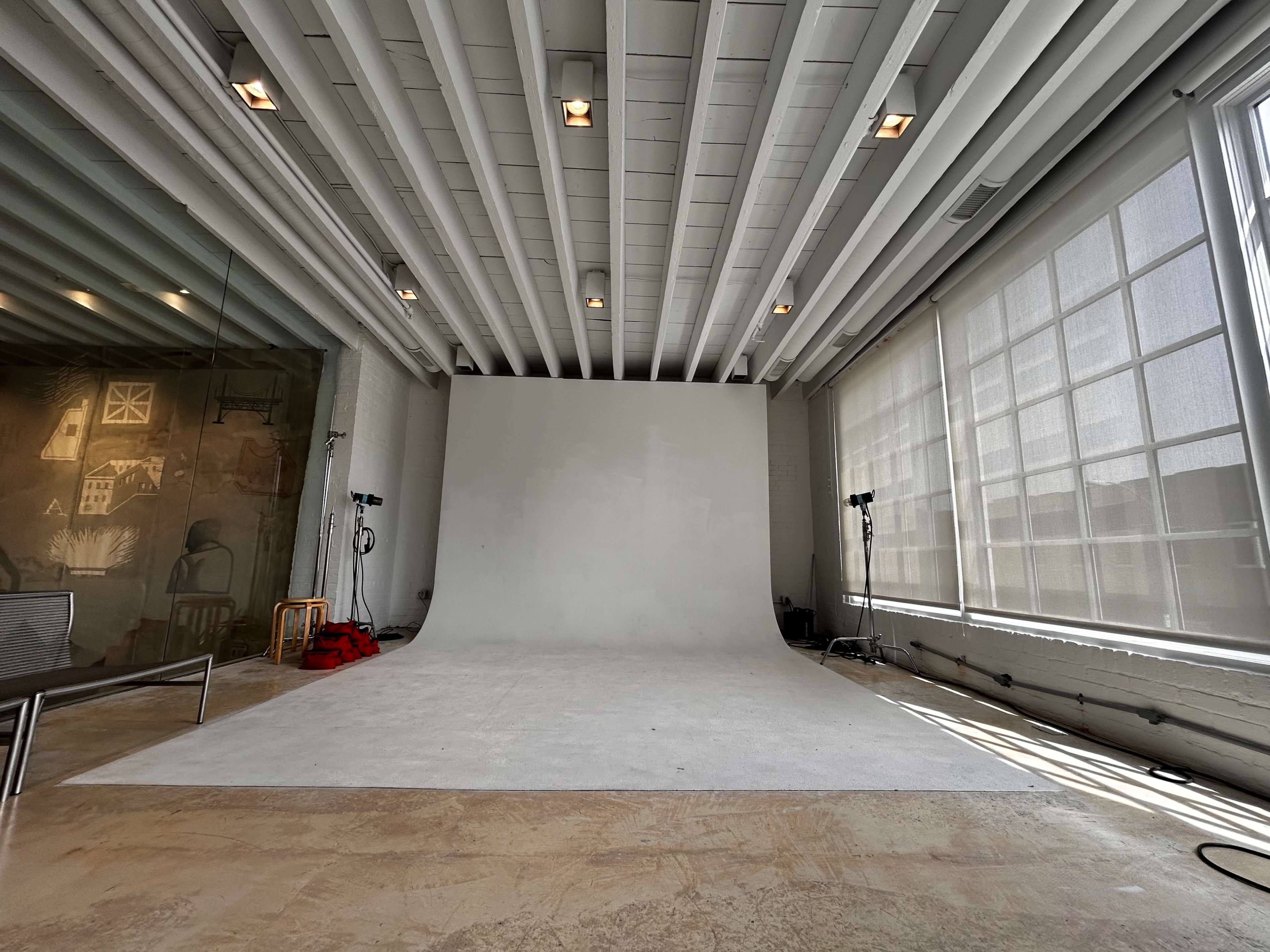 Bright Loft Studio with Cyclo Wall, Mirrors & Natural Light Image in East Liberty, Pittsburgh, PA