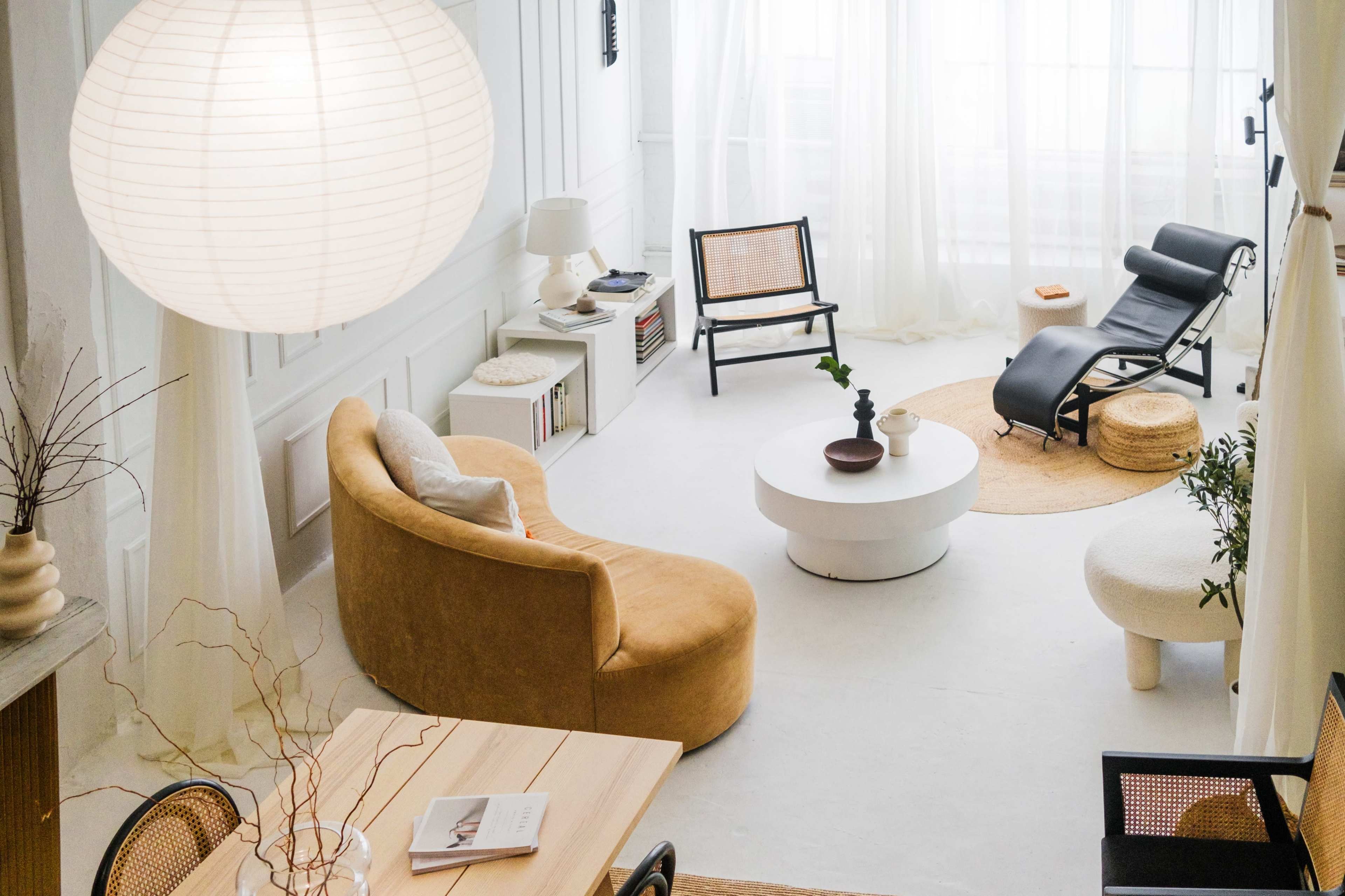 Downtown Bright Hard Loft with Natural Light Image in Corktown, Toronto, ON