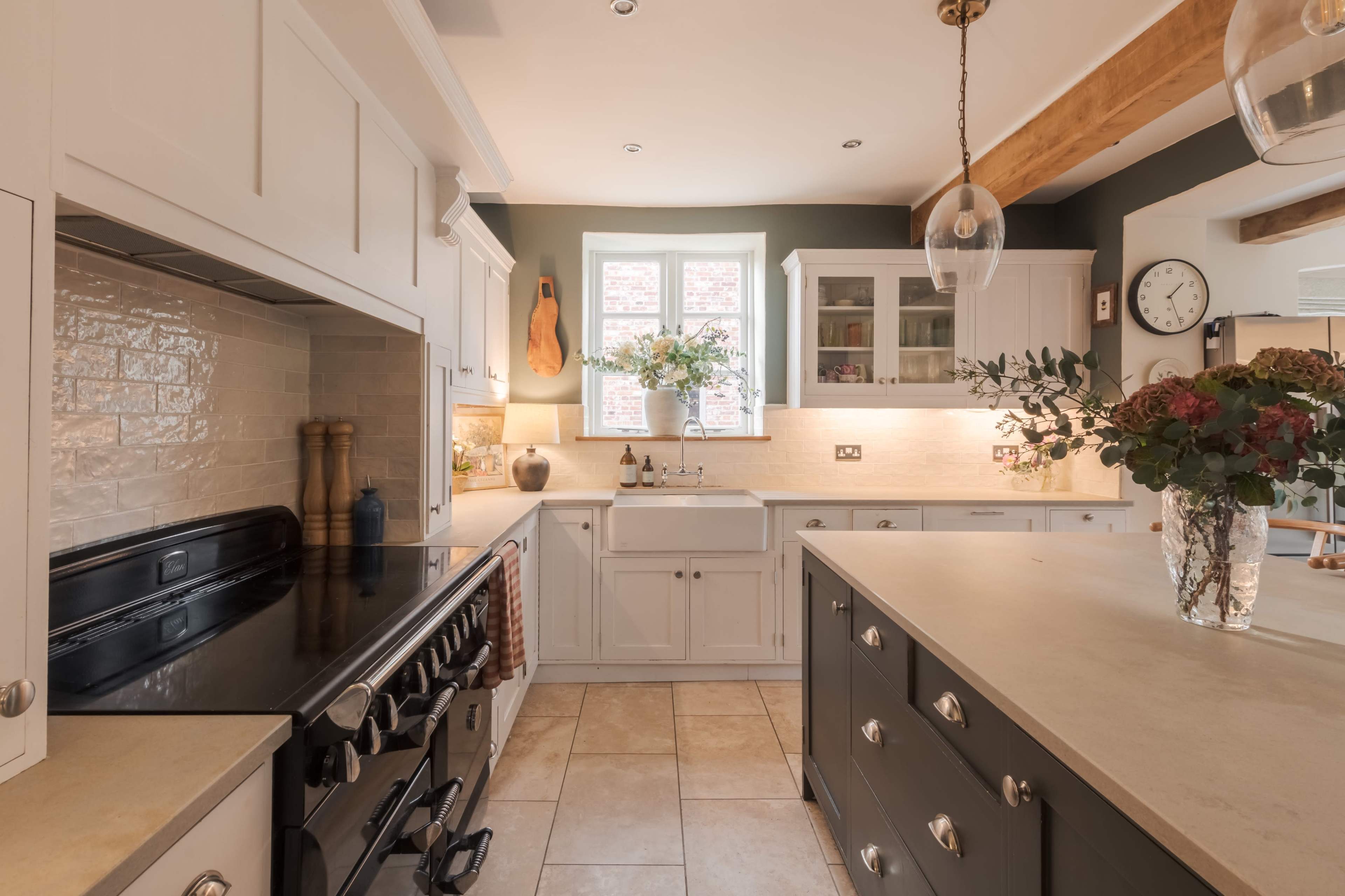 Modern Chic Country Farmhouse – Original character and features Image in Balsall, Chadwick end, ENG