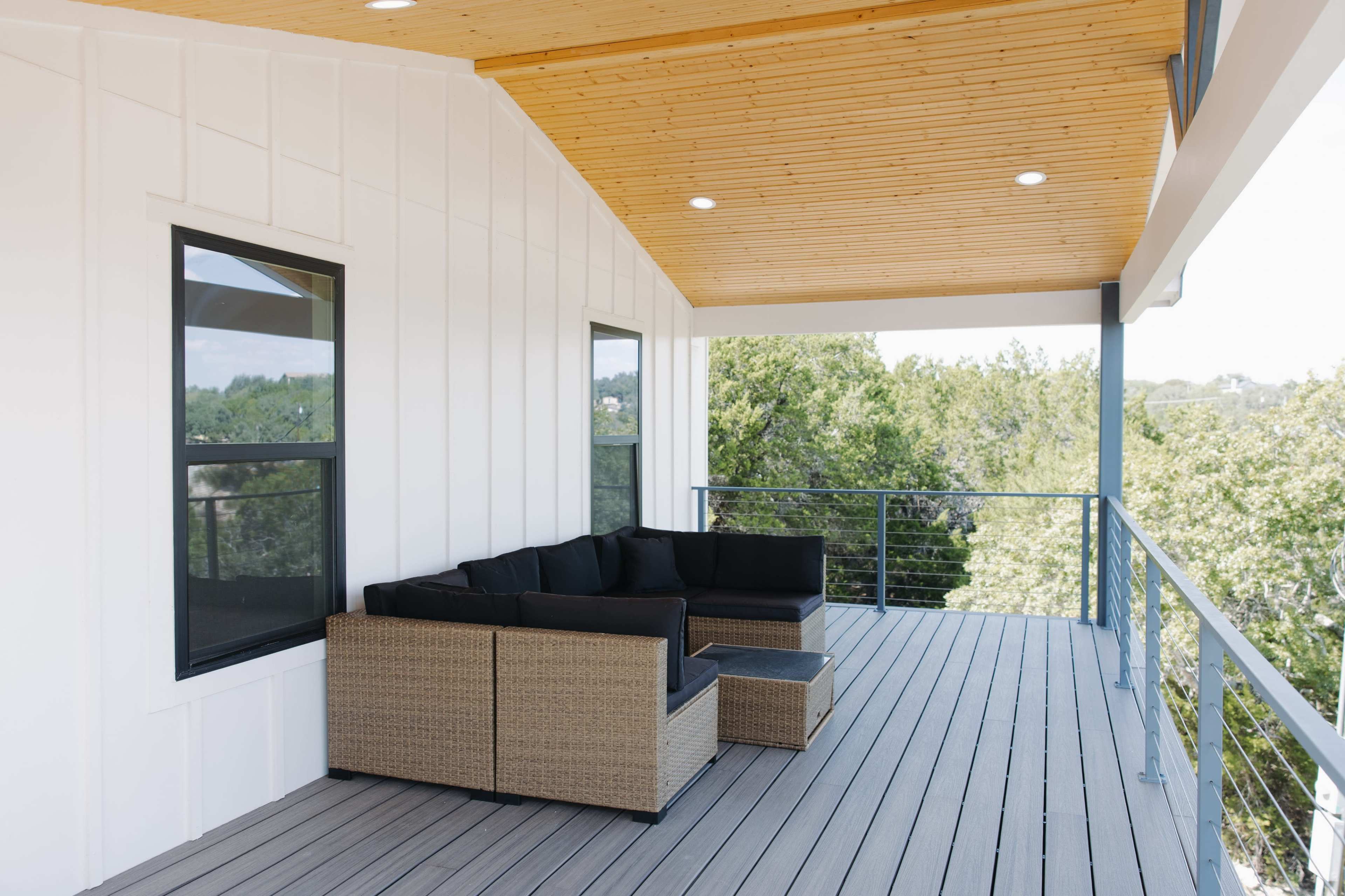 Hill-top luxury modern Lakeview Home Image in Apache Shores, Austin, TX