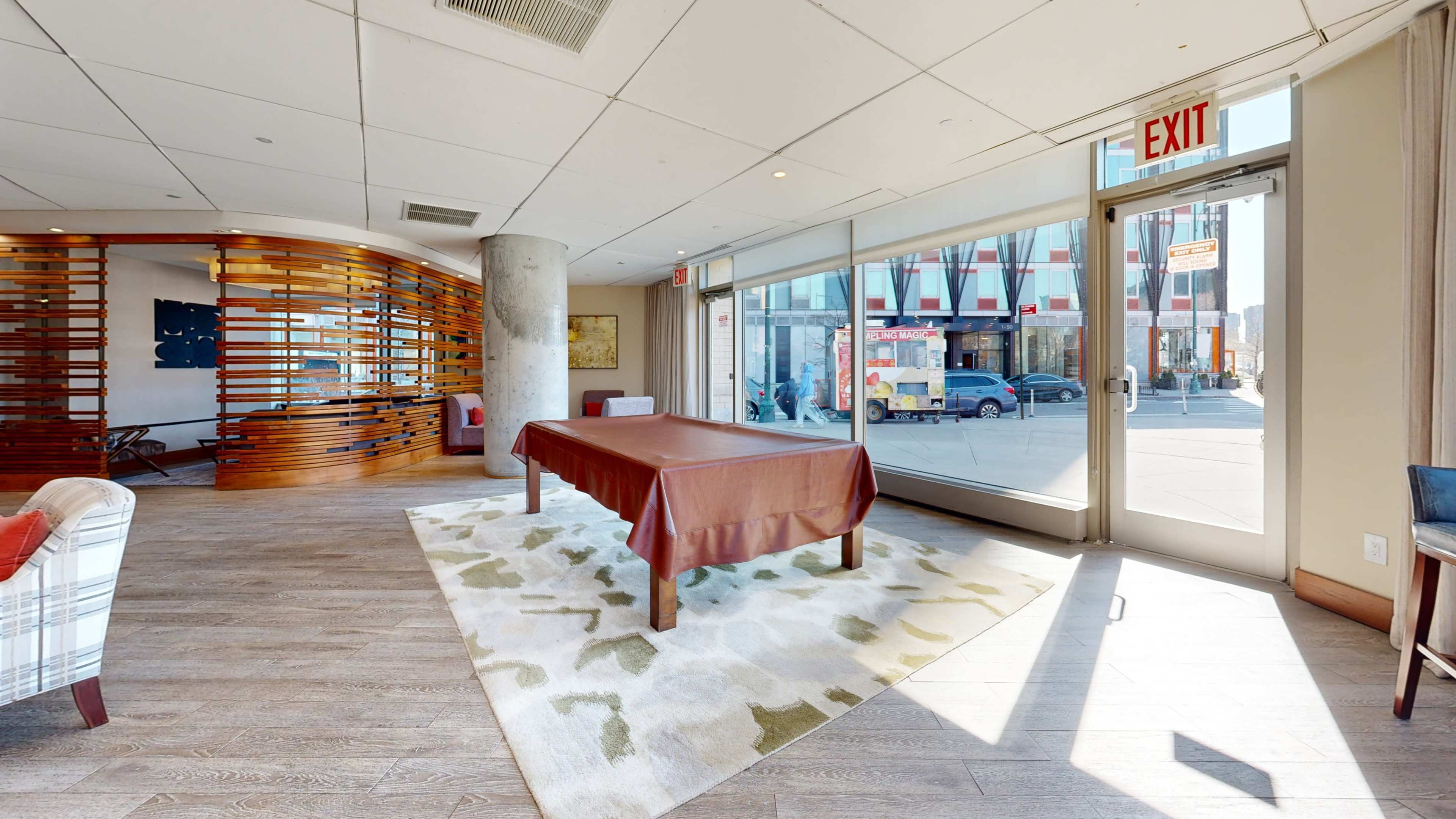 Cozy Lounge Image in Hunters Point, Long Island City, NY