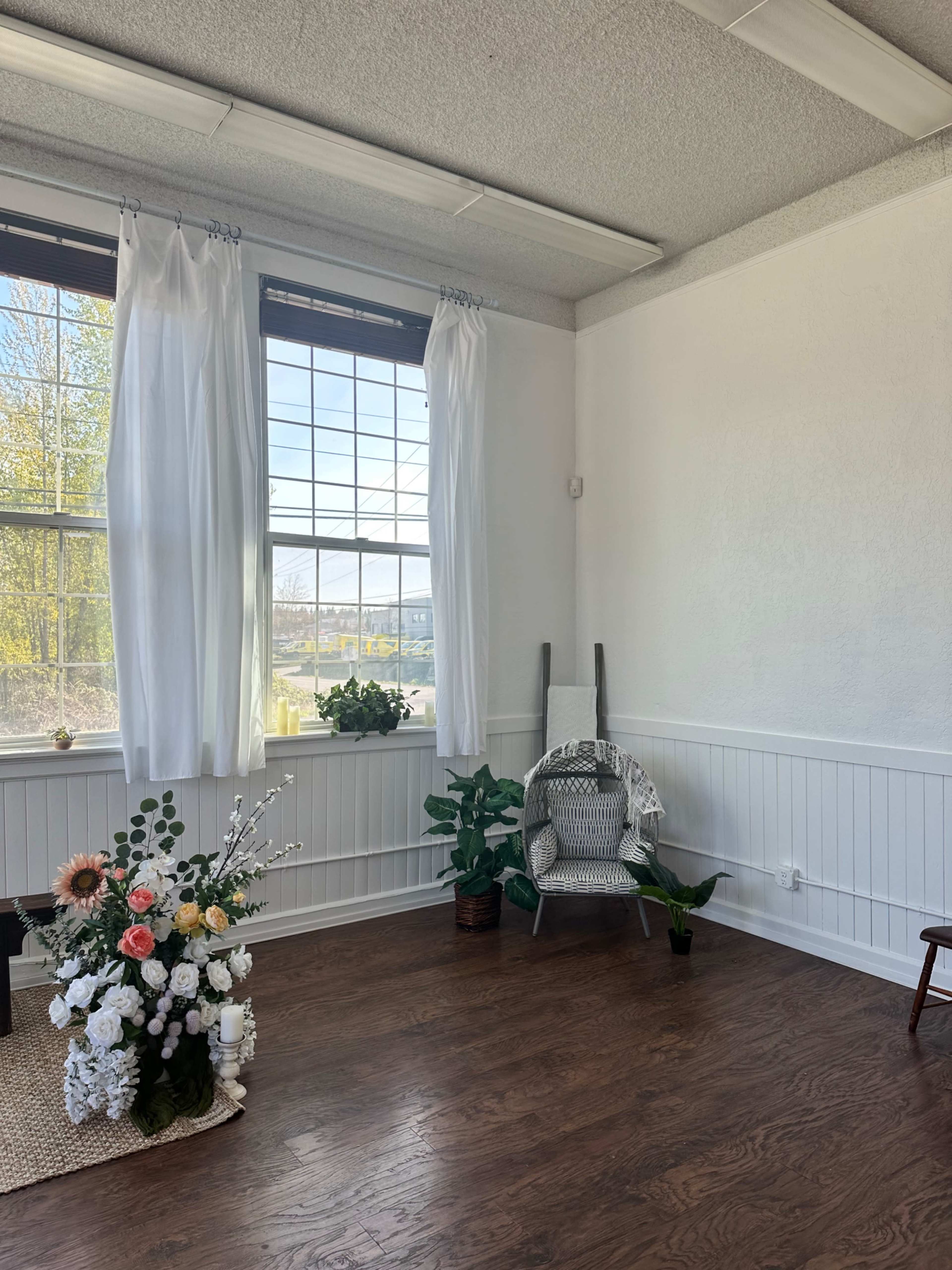 Bright Boho Studio Image in Maltby, Snohomish, WA