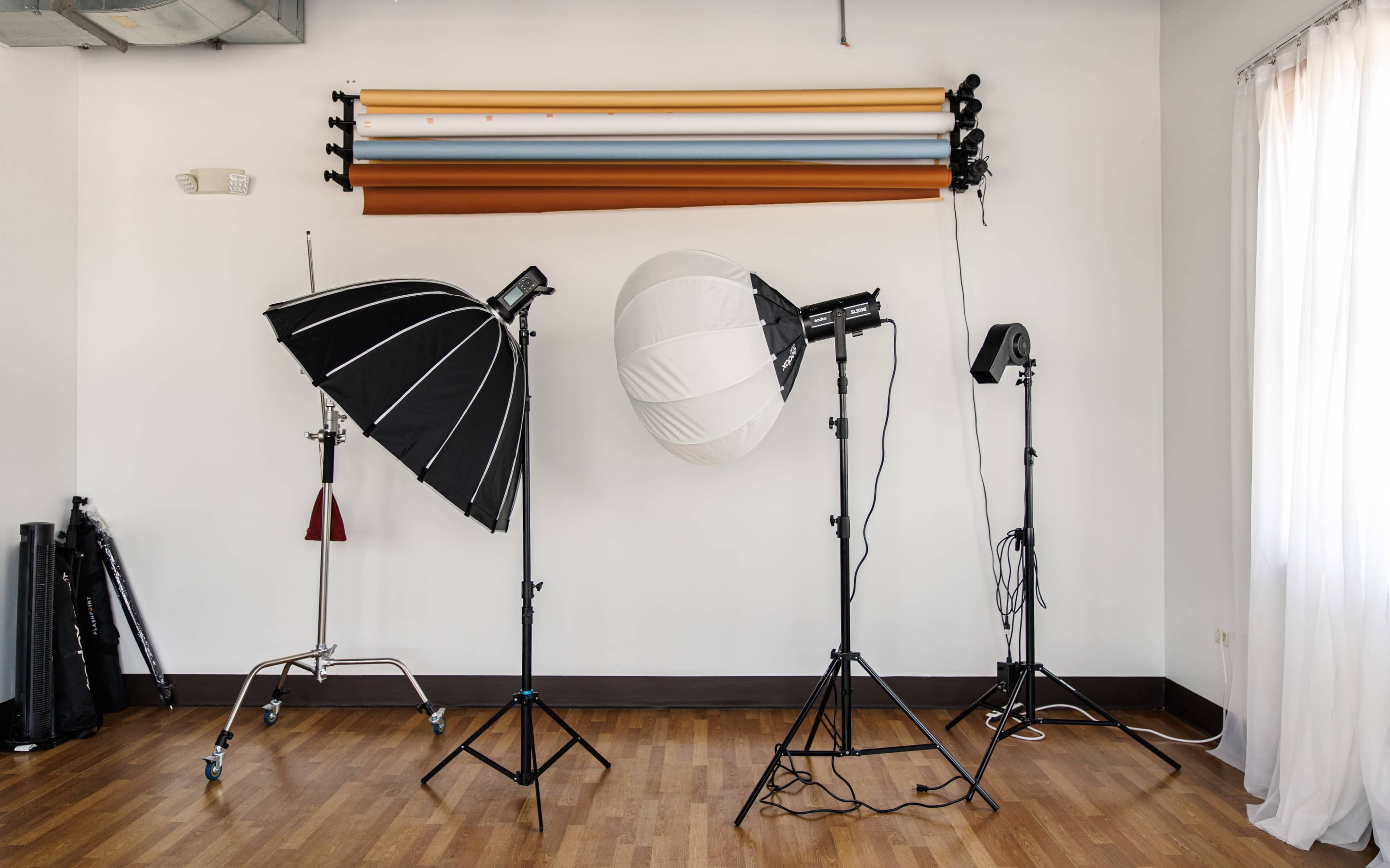 Natural light Loft Studio with Large Windows for Photography & Content Image in St. Charles Township, South Elgin, IL